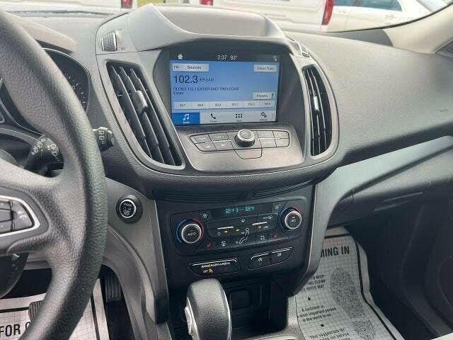2019 Ford Escape SE - Photo 13