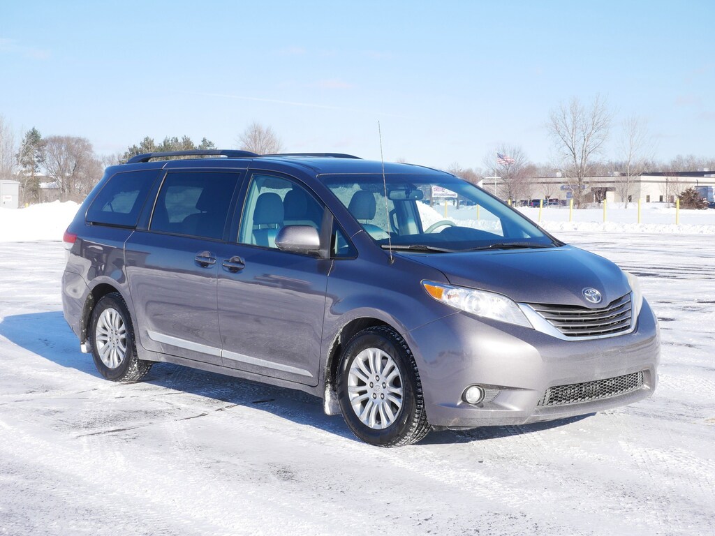 Used 2011 Toyota Sienna Van