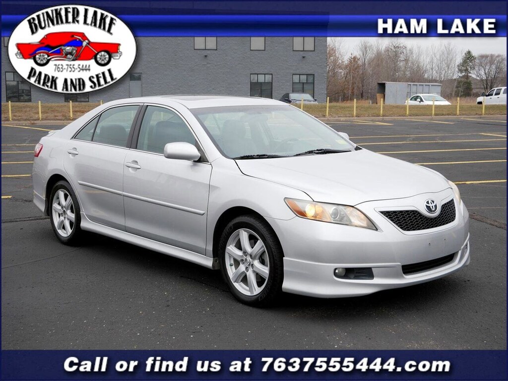 Used 2009 Toyota Camry SE Sedan
