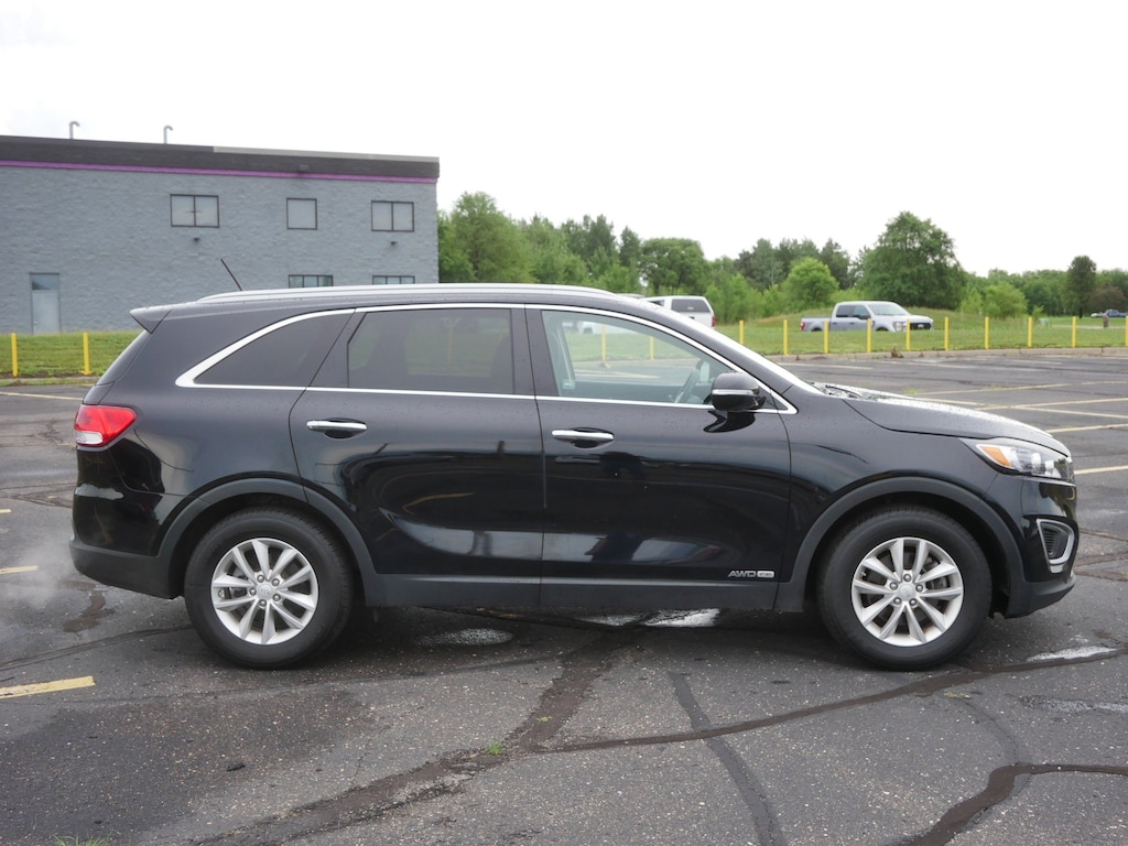 Used 2016 Kia Sorento 3.3L LX AWD SUV