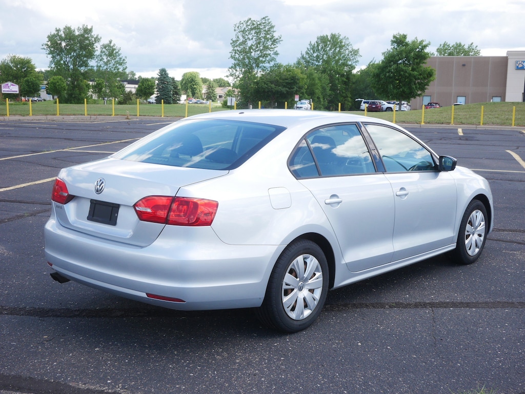Used 2014 Volkswagen Jetta 2.0L Base Sedan