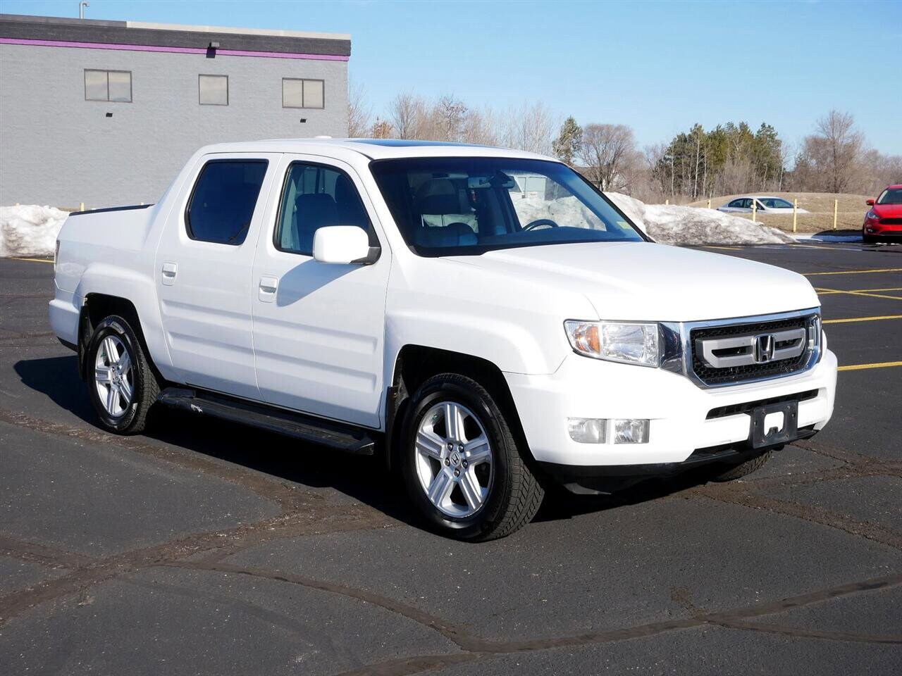 2011 Honda Ridgeline RTL photo 2