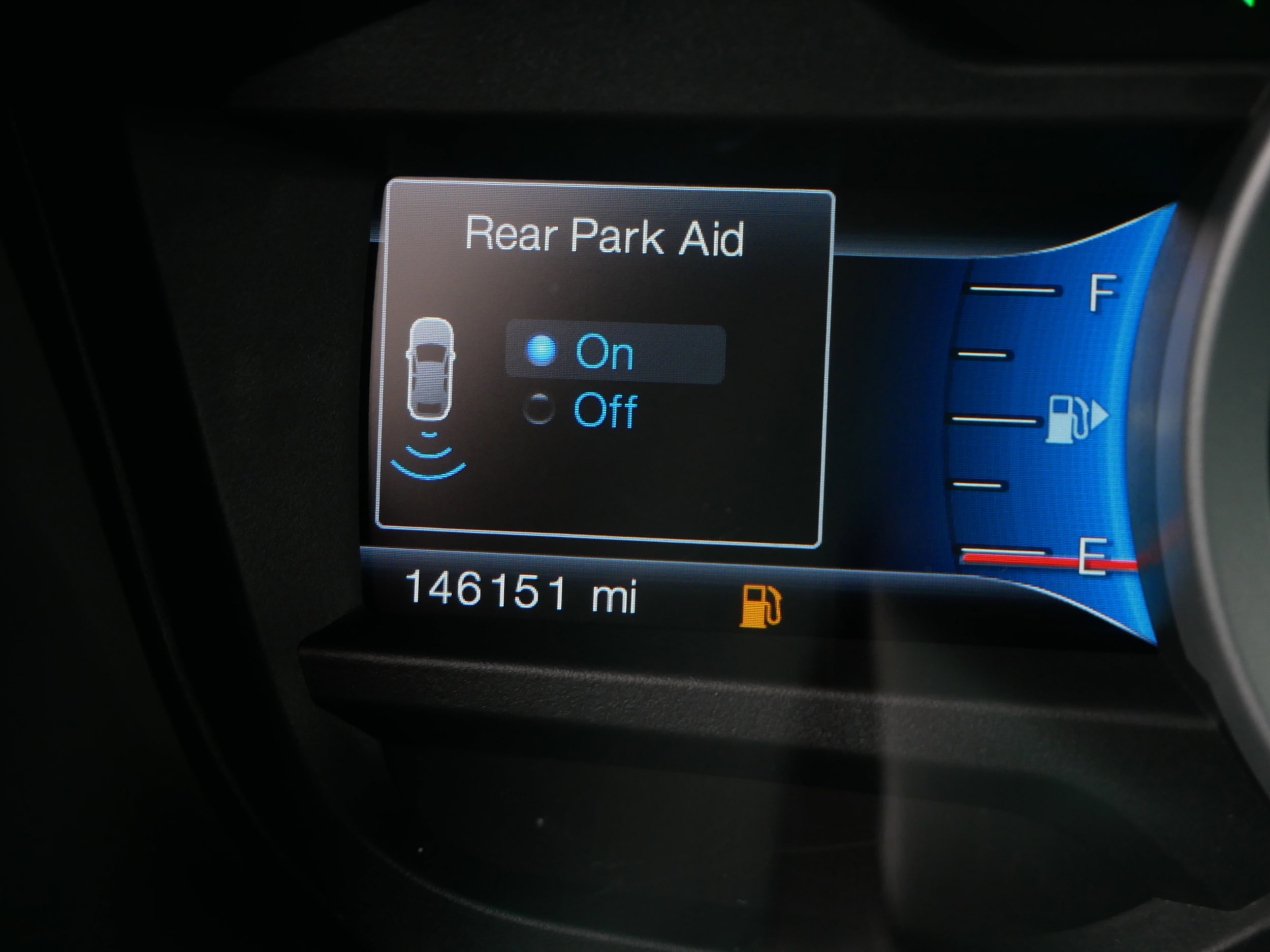 2015 Ford Explorer XLT - Photo 20