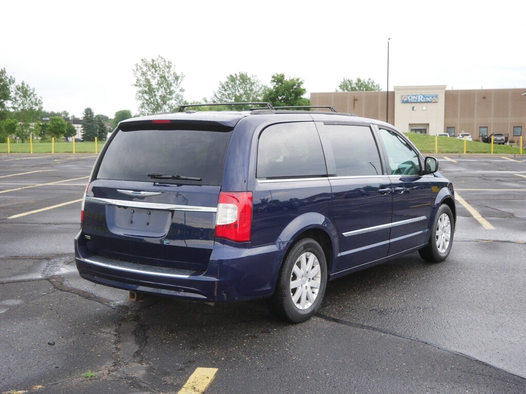 Used 2014 Chrysler Town & Country Touring Van