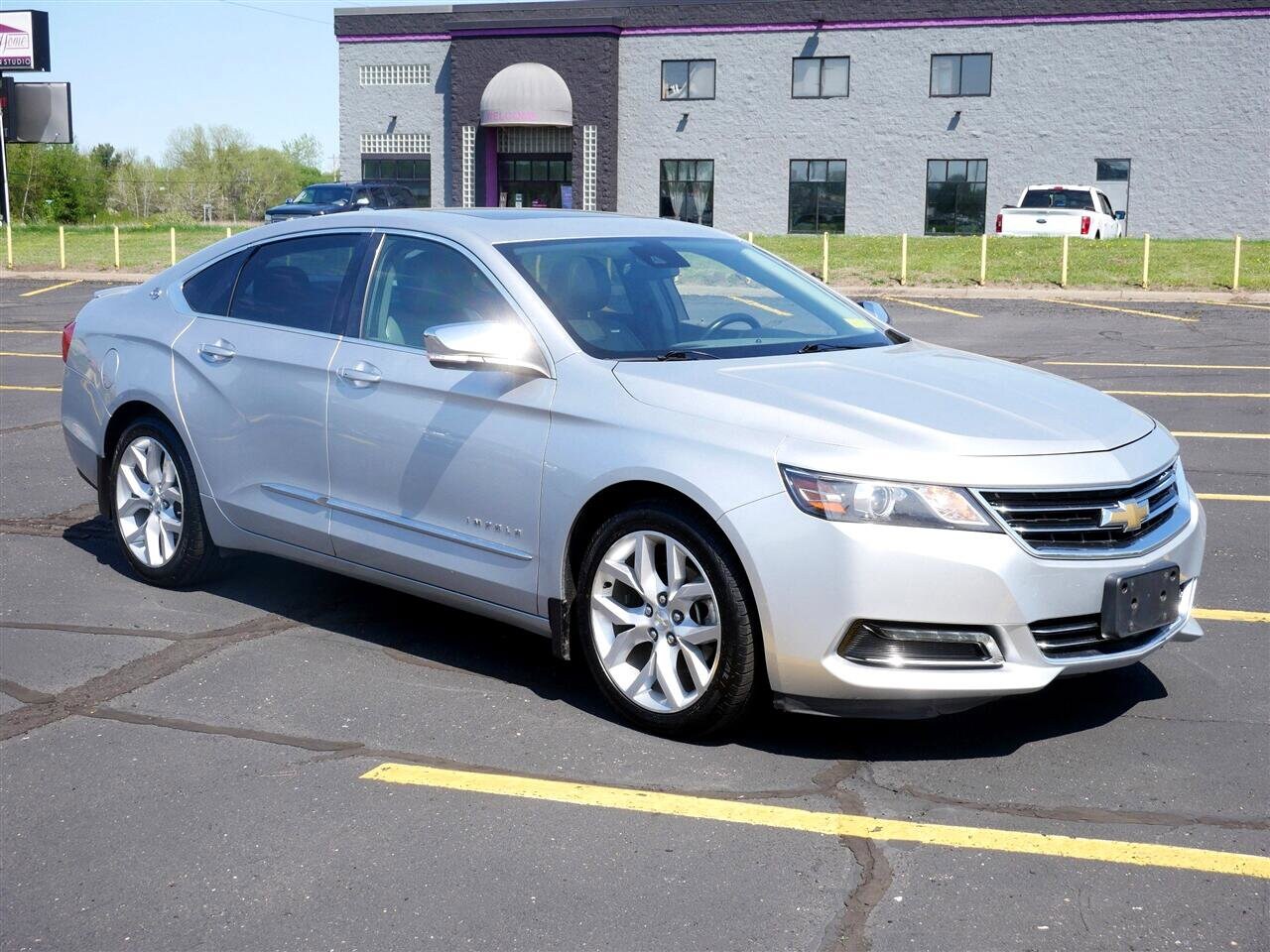 2014 Chevrolet Impala LTZ photo 2