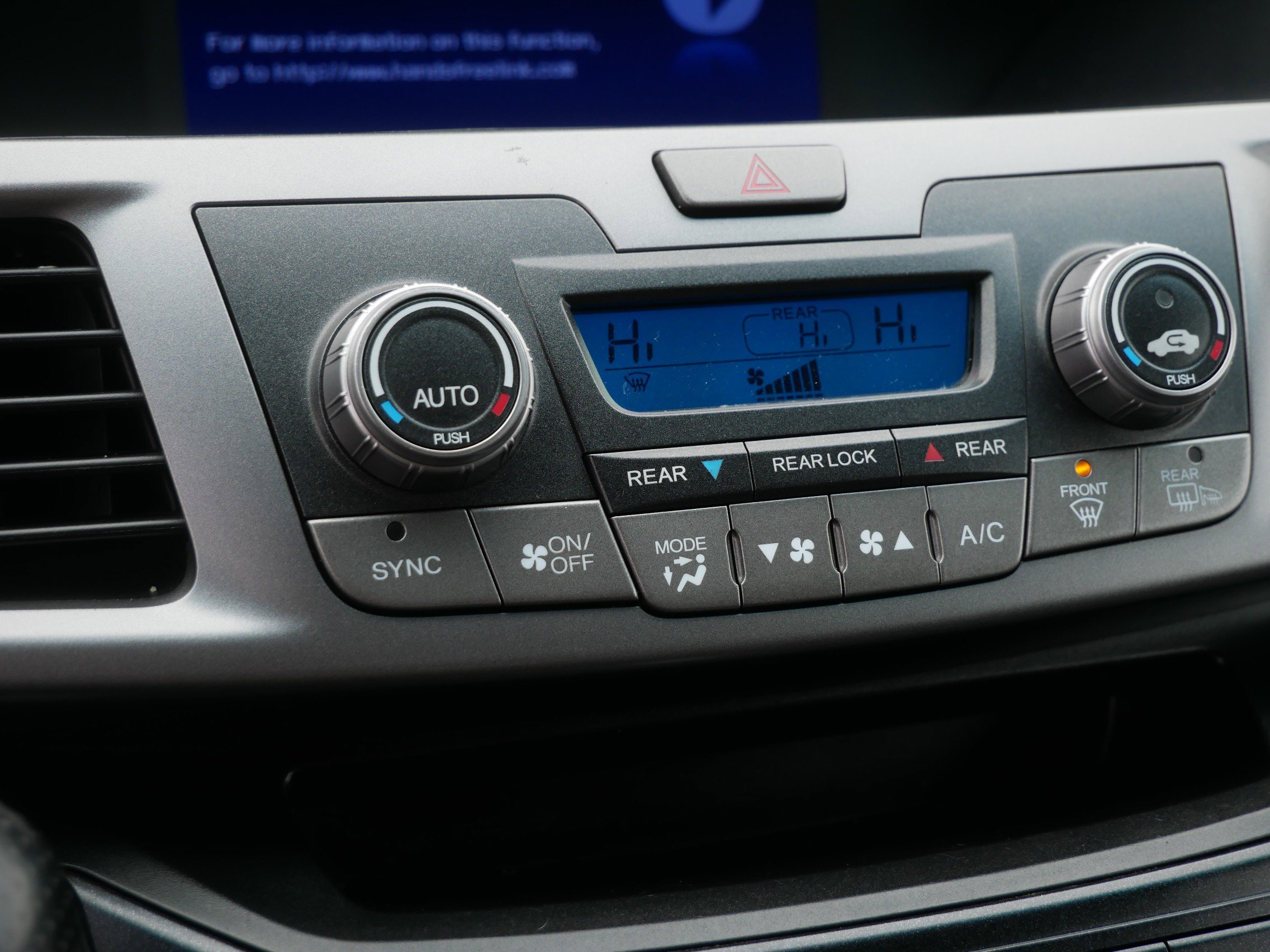 2012 Honda Odyssey EX - Photo 22