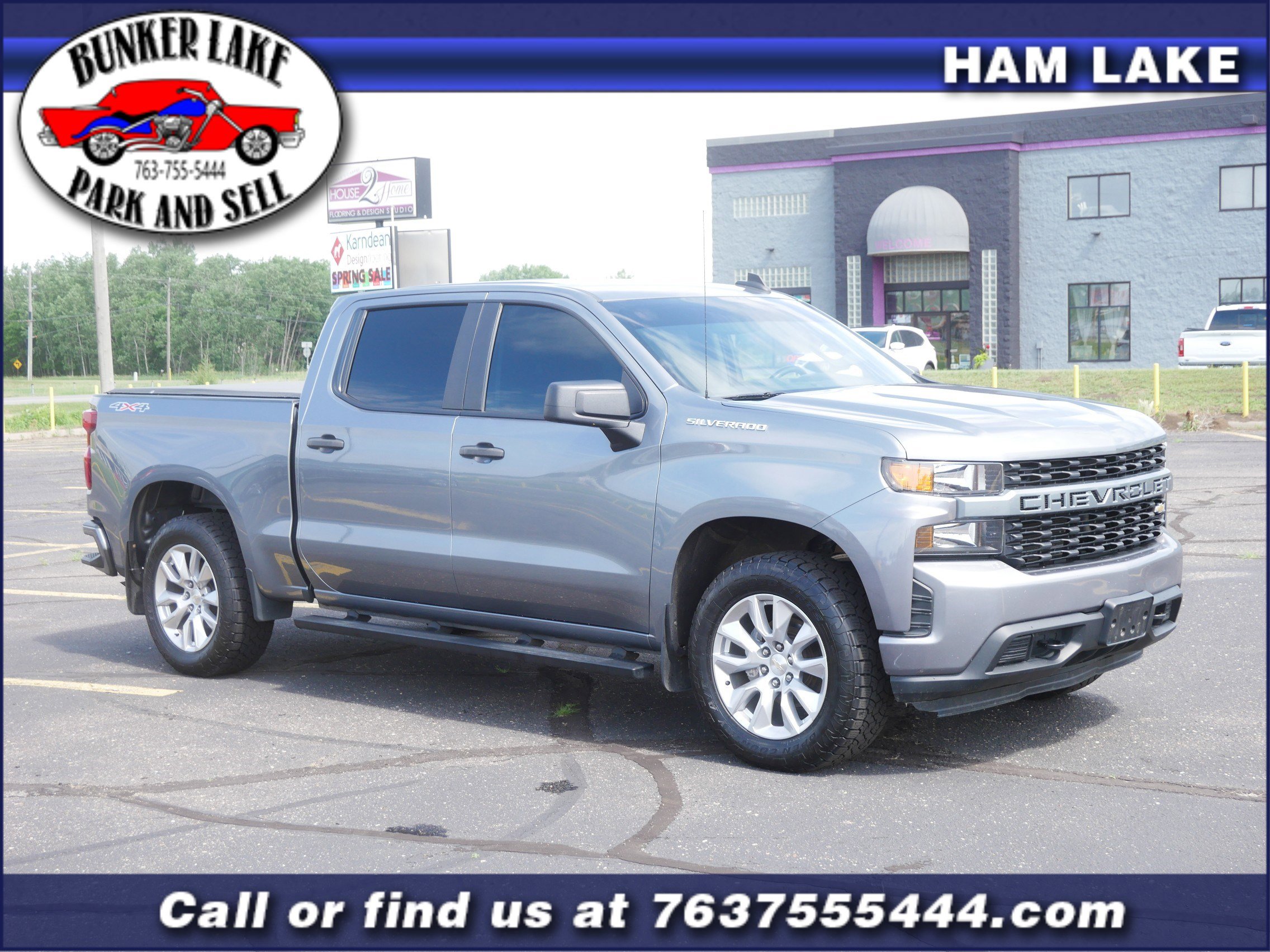 2021 Chevrolet Silverado 1500 Custom 4X4 Crew Cab Short Box's photo