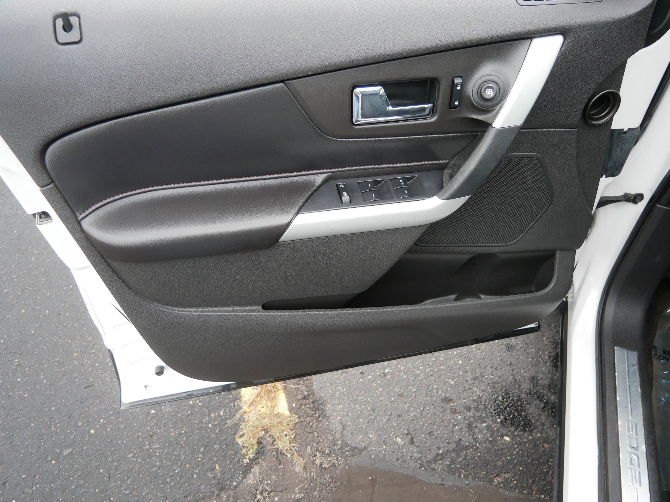 2011 Ford Edge Limited - Photo 12