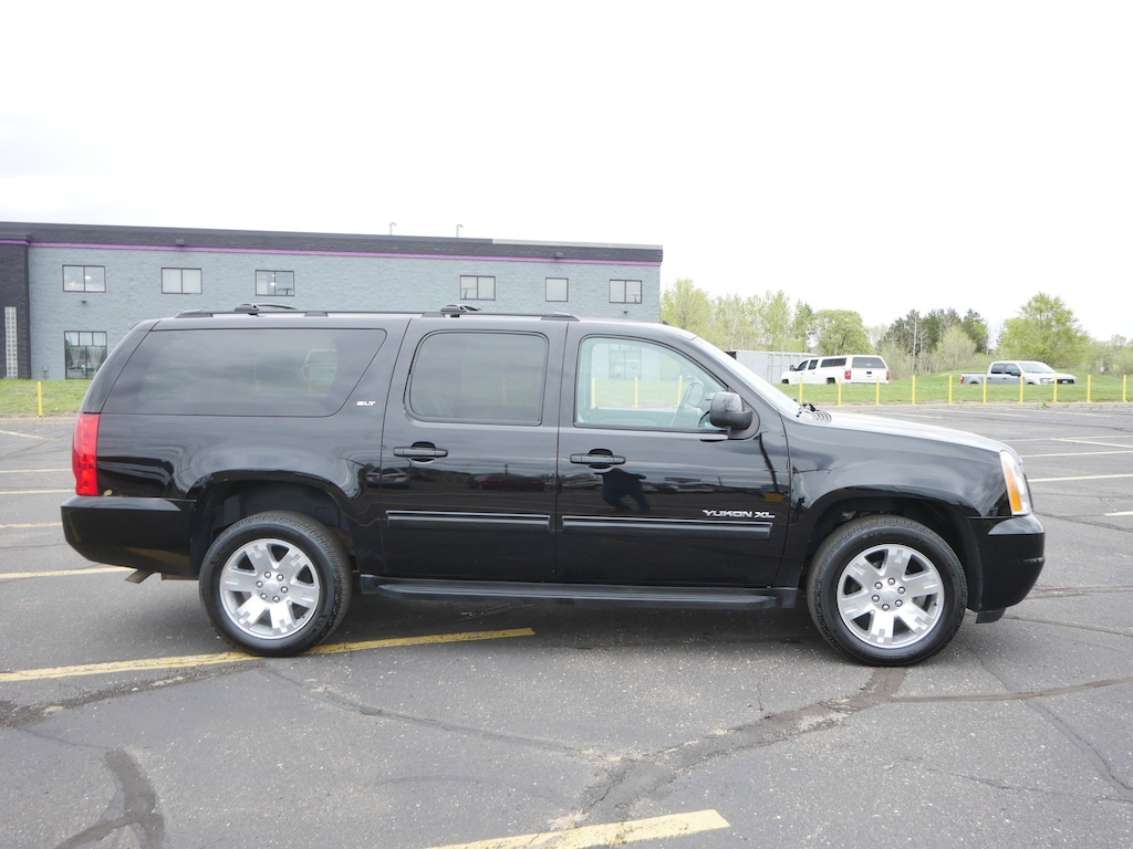Used 2014 GMC Yukon XL 1500 SLT SUV