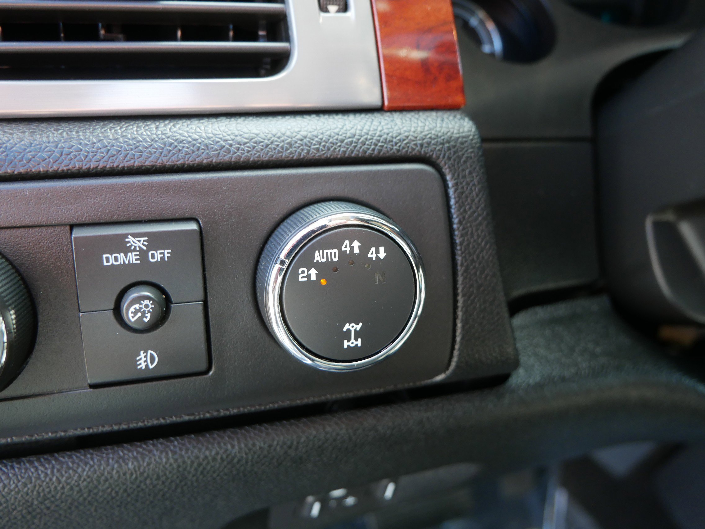 2011 Chevrolet Silverado 1500 LTZ - Photo 13