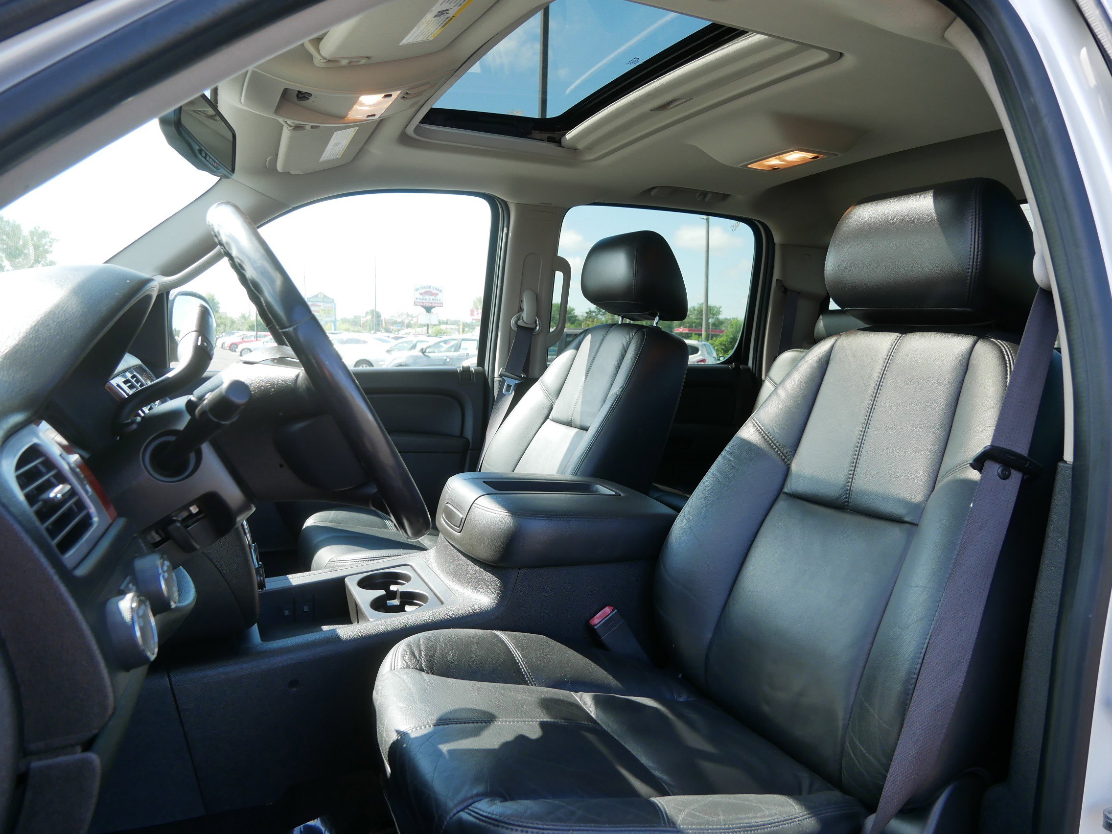2011 Chevrolet Silverado 1500 LTZ - Photo 9