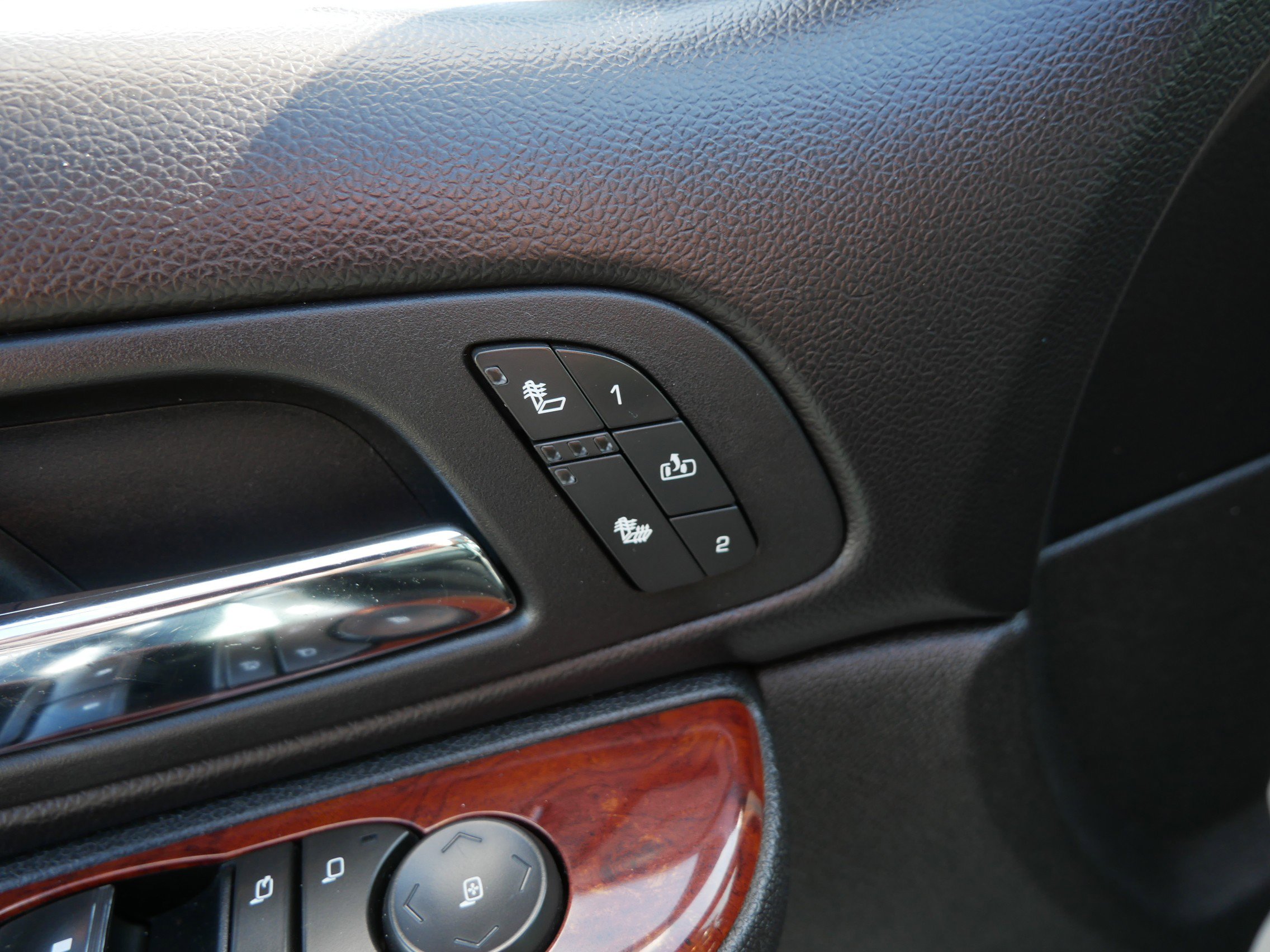 2011 Chevrolet Silverado 1500 LTZ - Photo 12