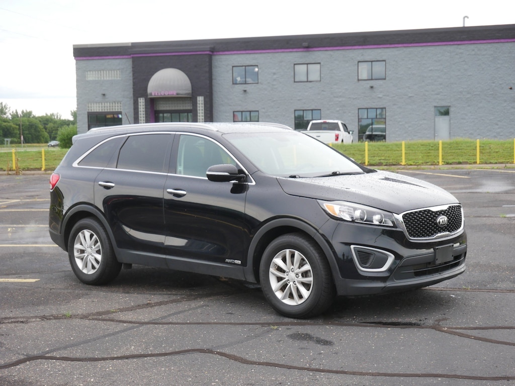 Used 2016 Kia Sorento 3.3L LX AWD SUV