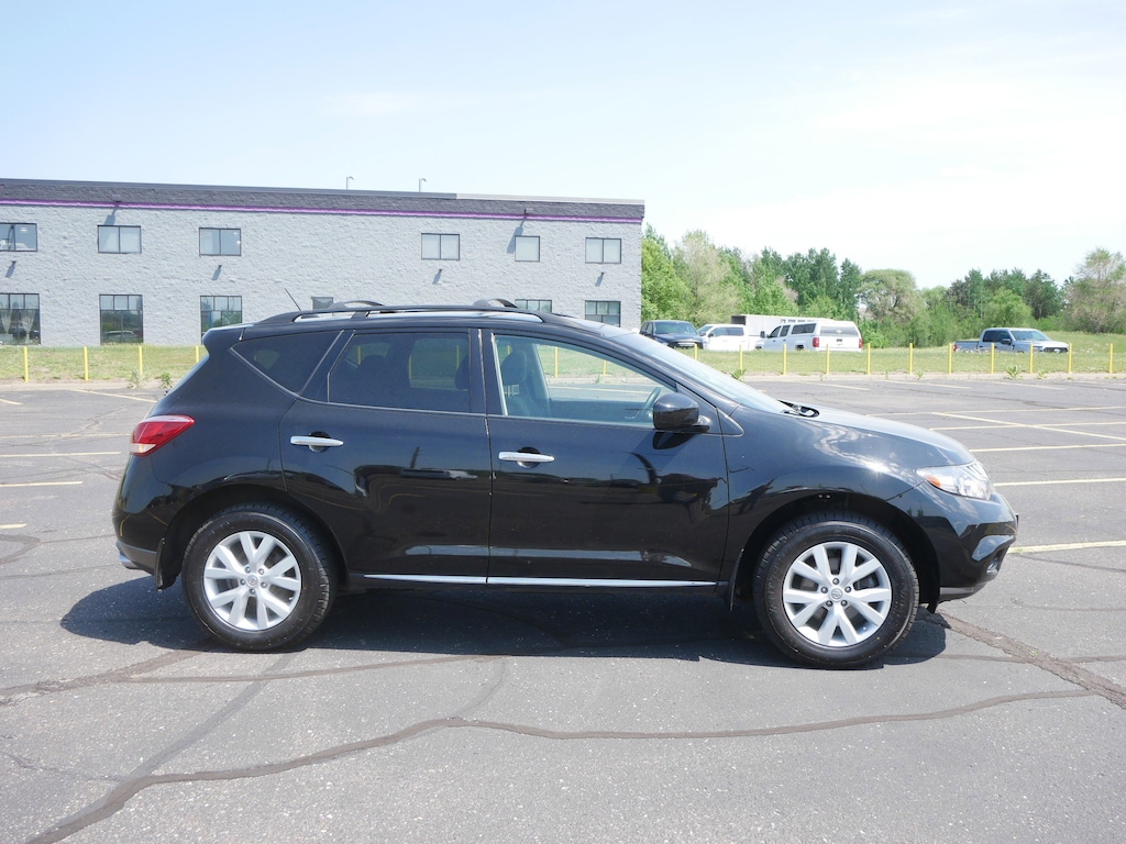 Used 2011 Nissan Murano SV SUV