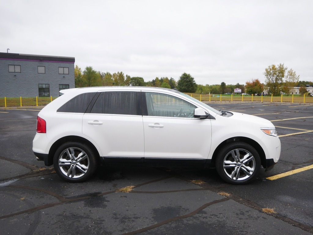 Used 2011 Ford Edge Limited SUV
