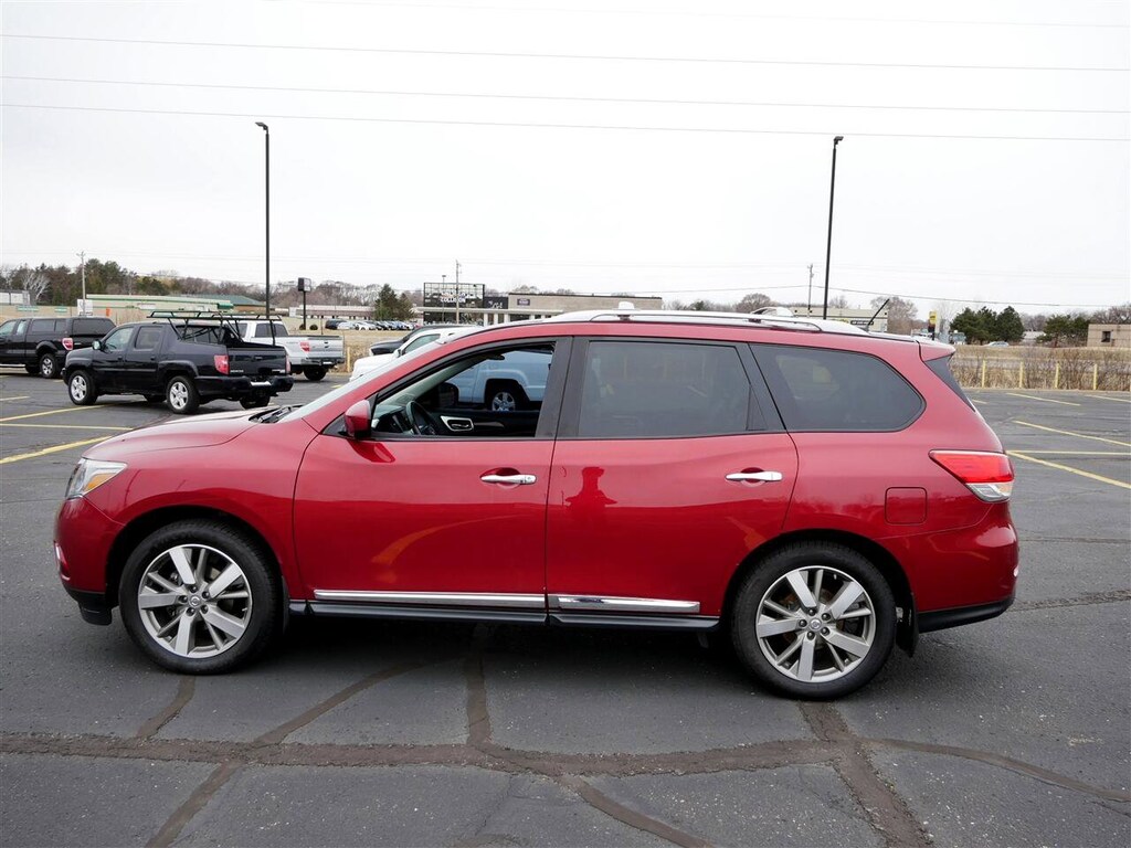 Used 2015 Nissan Pathfinder Platinum SUV