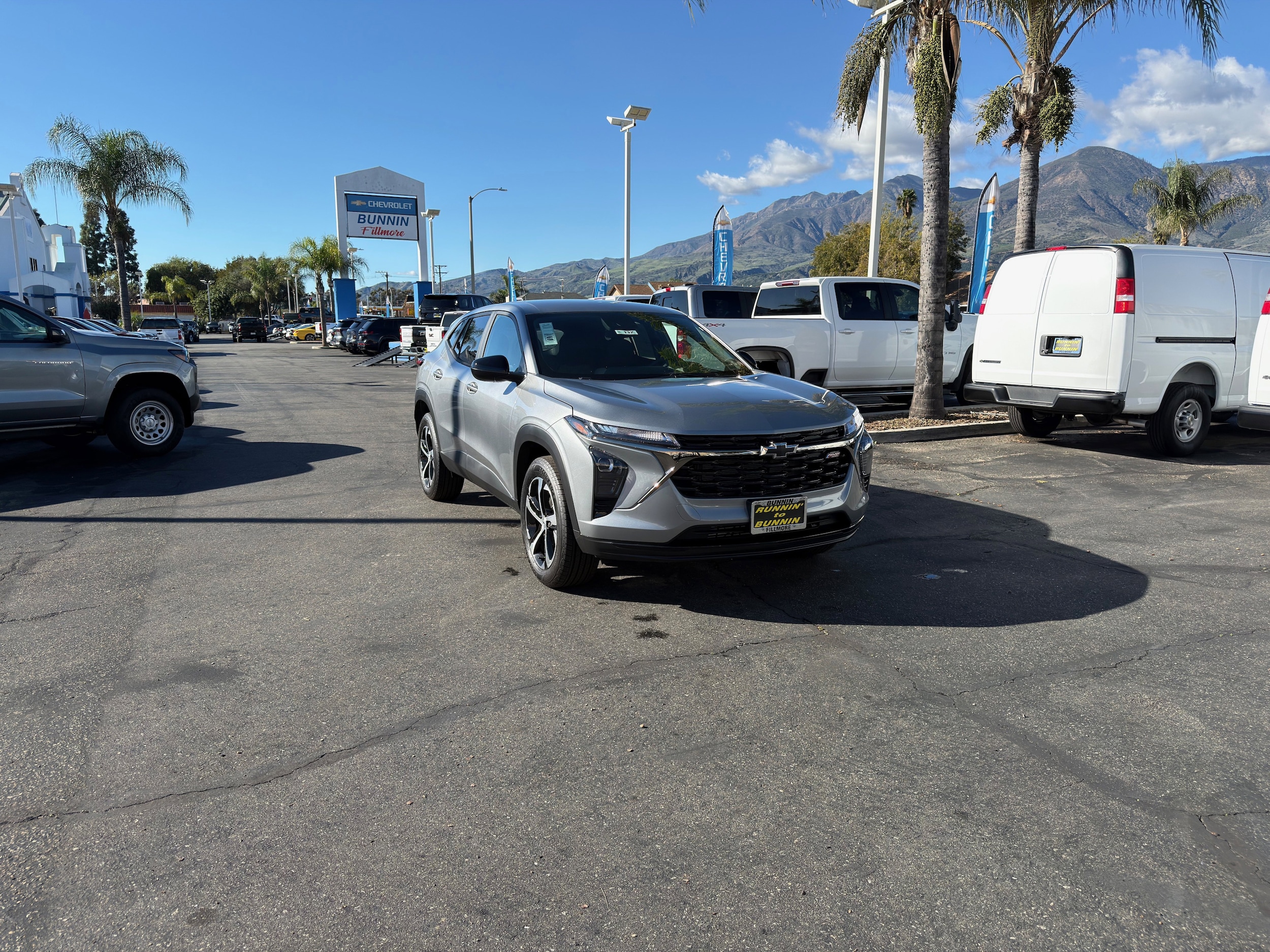 2026 Chevrolet Trax RS's photo