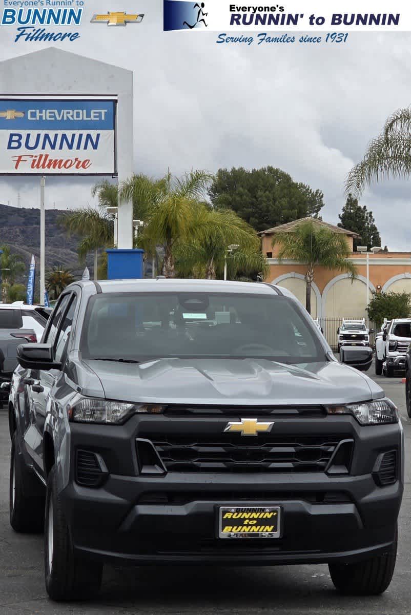 2024 Chevrolet Colorado Work Truck's photo