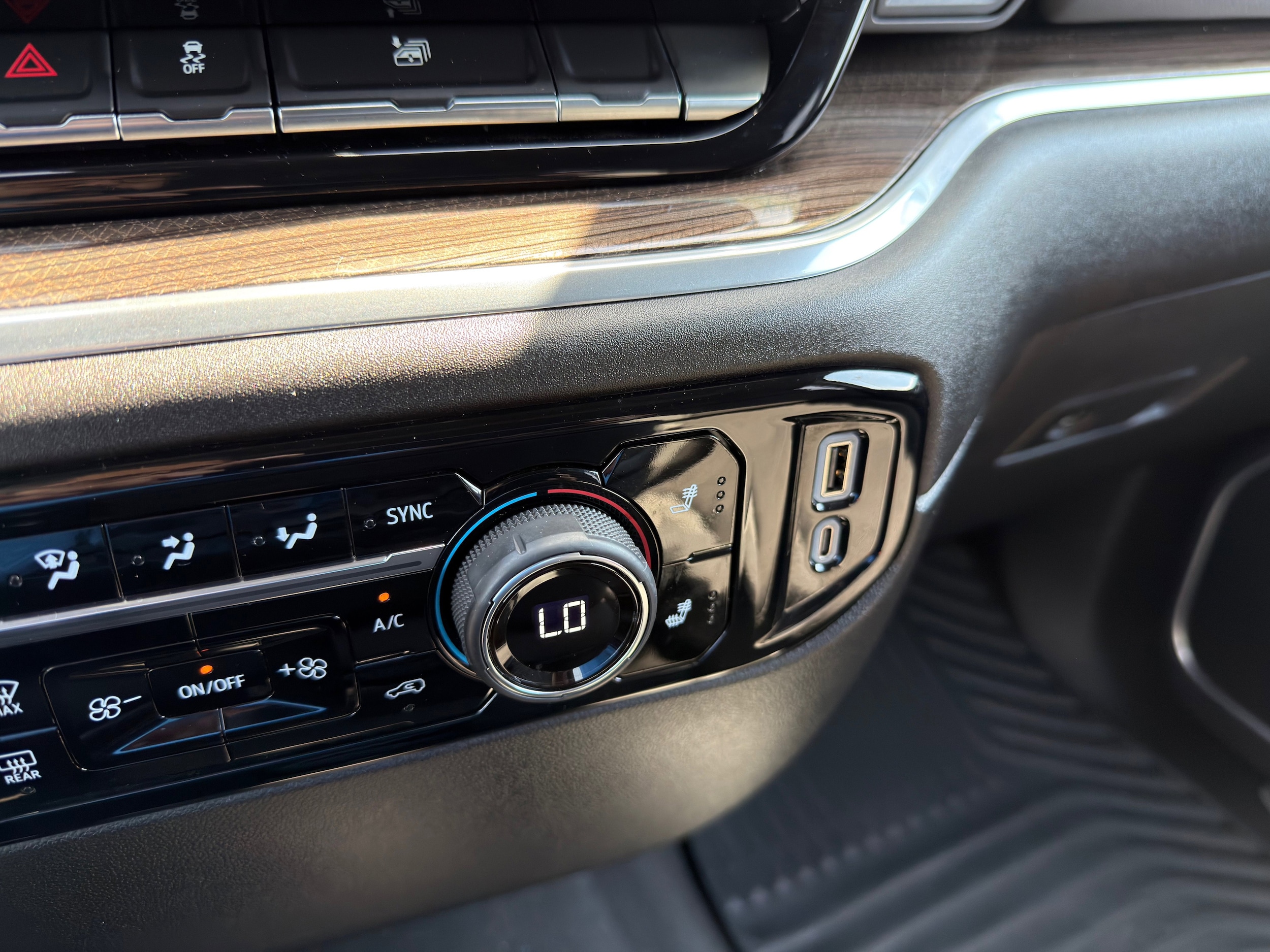 2025 Chevrolet Silverado 2500HD LT - Photo 35