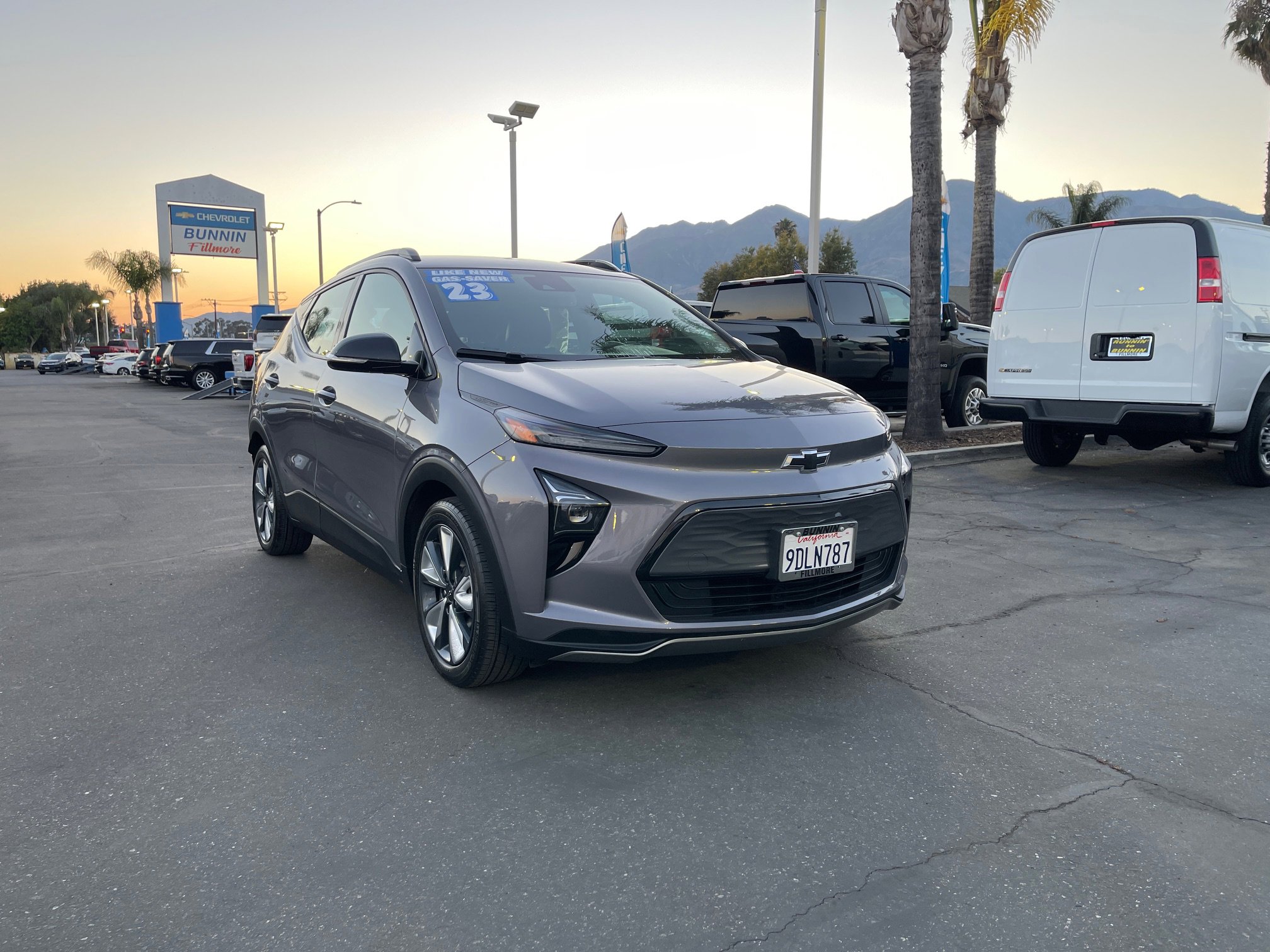 Used 2023 Chevrolet Bolt EUV LT with VIN 1G1FY6S08P4108722 for sale in Fillmore, CA