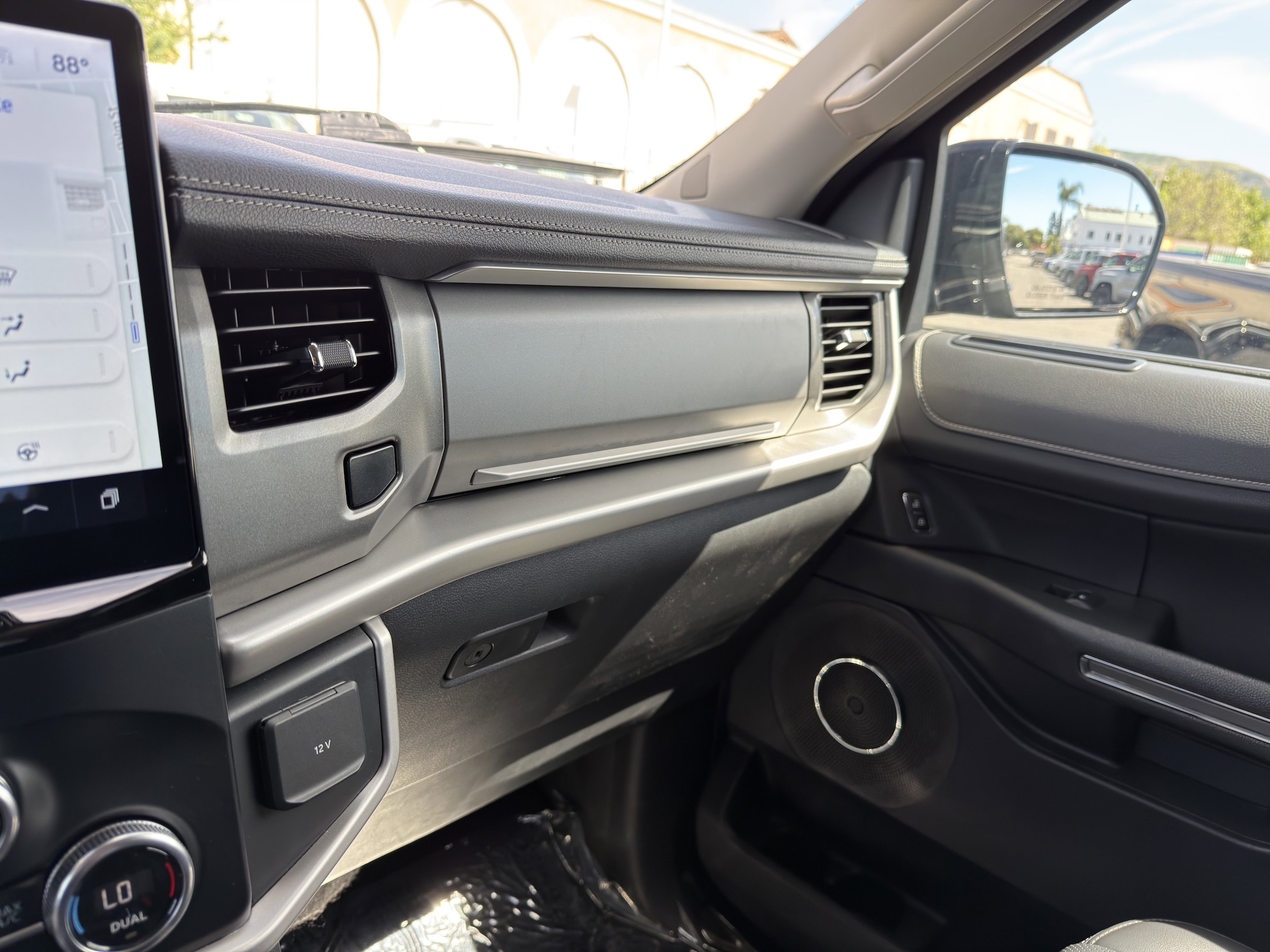 2024 Ford Expedition XLT - Photo 35