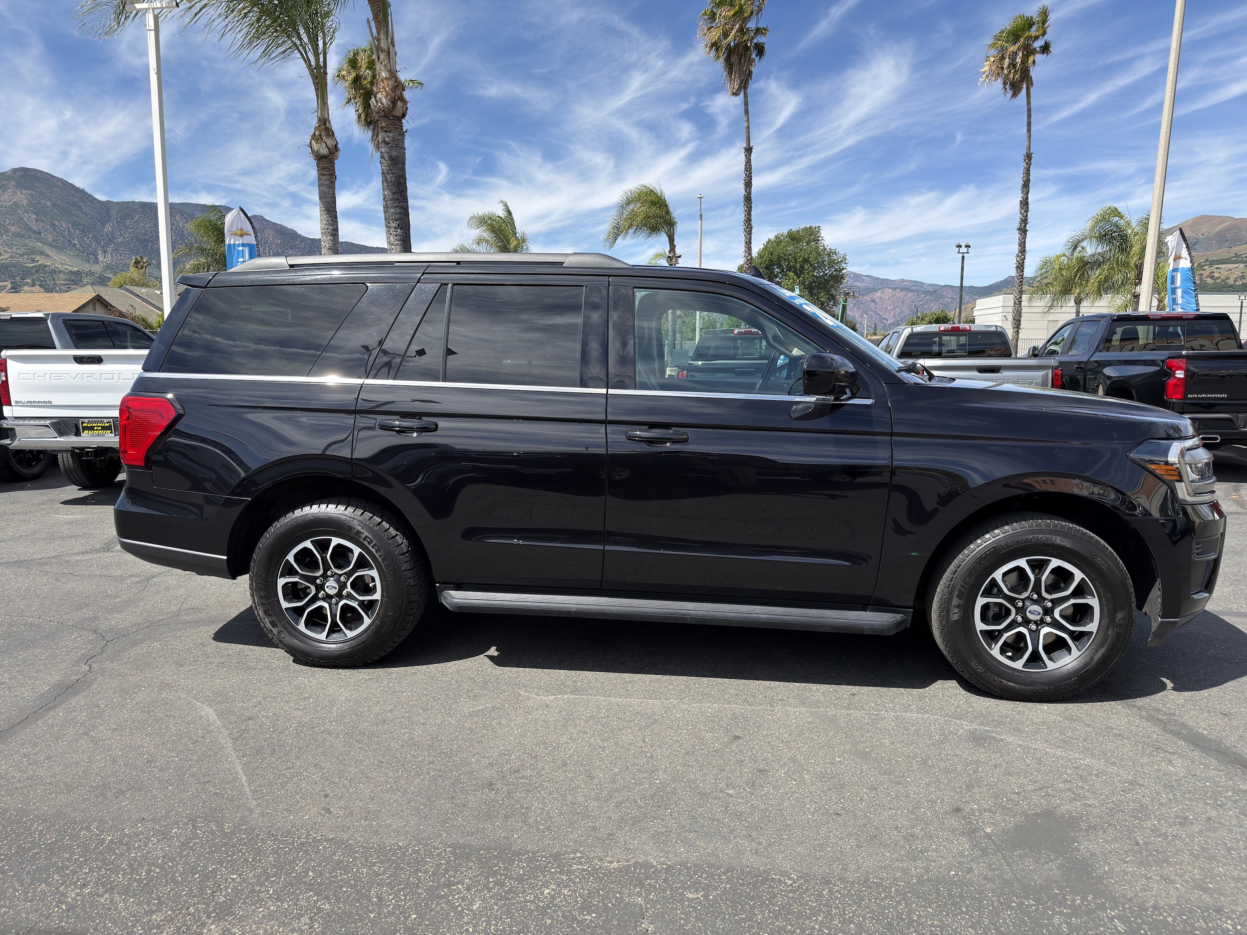 2024 Ford Expedition XLT - Photo 9
