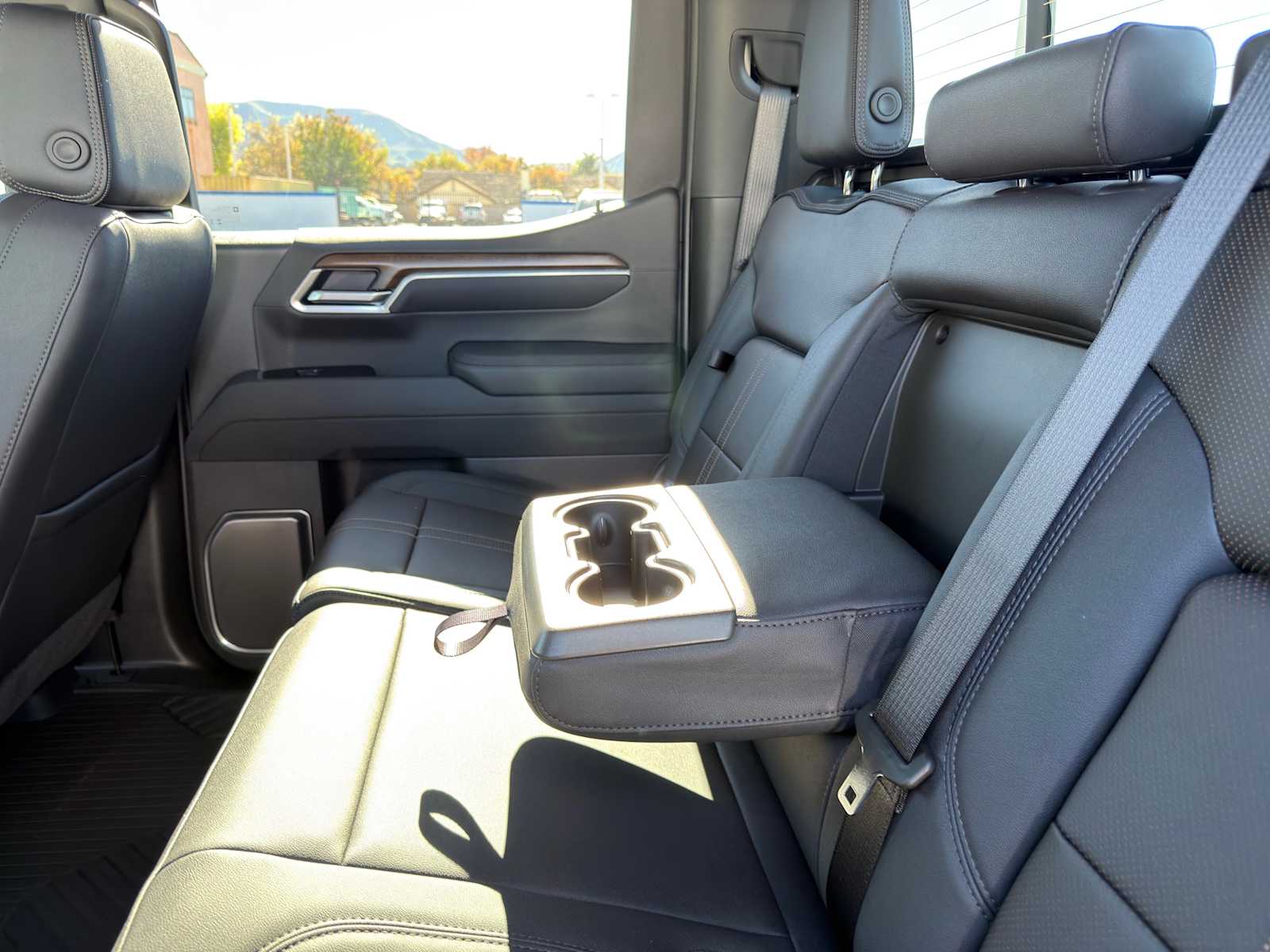 2026 Chevrolet Silverado 1500 High Country - Photo 27