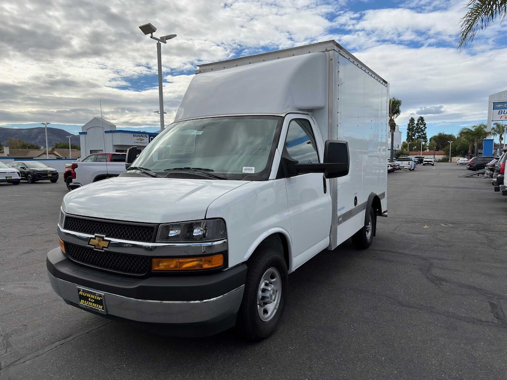 New 2025 Chevrolet Express Cutaway 3500 1WT Cutaway Van