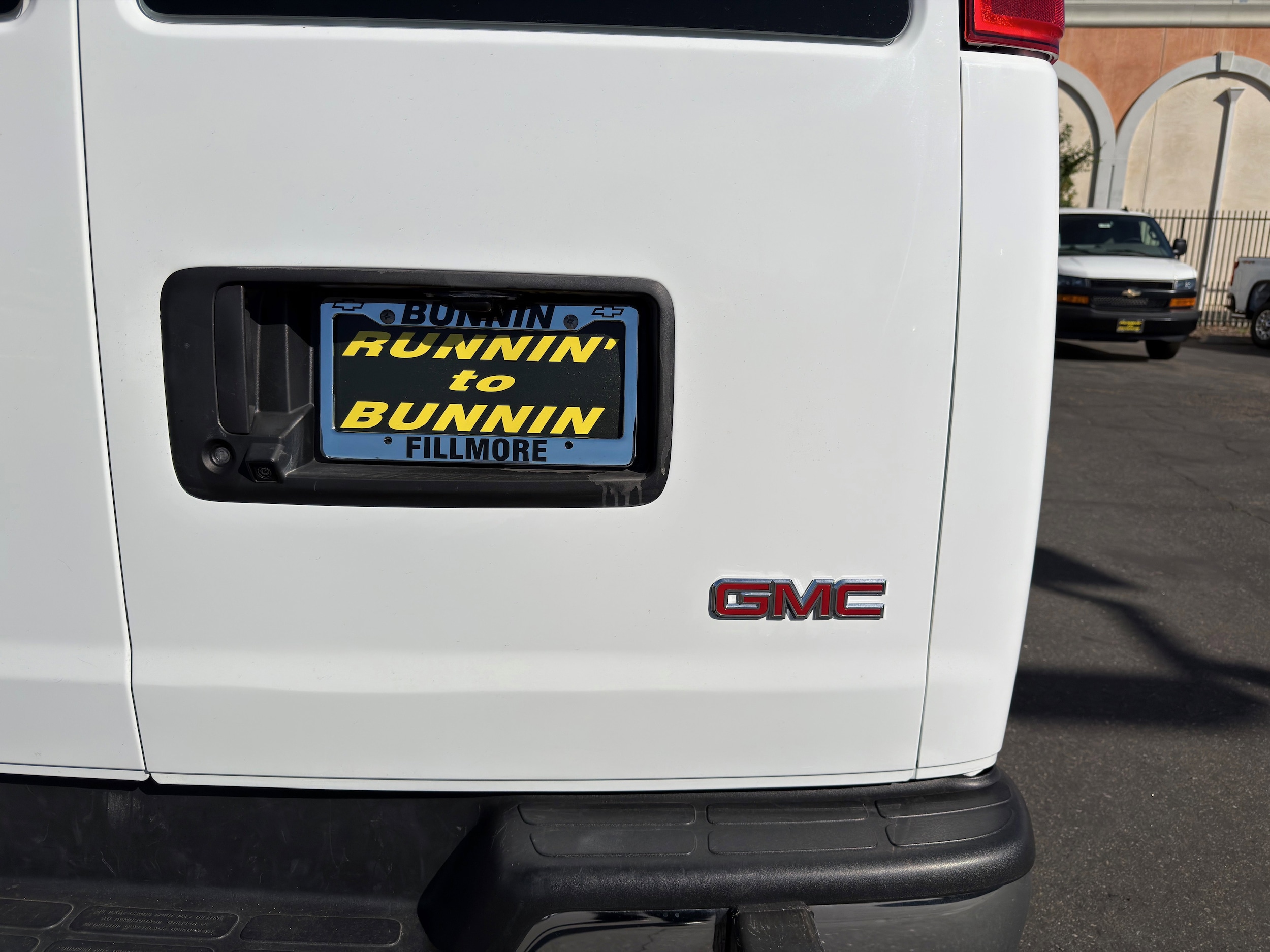 2024 GMC Savana Cargo Work Van - Photo 35