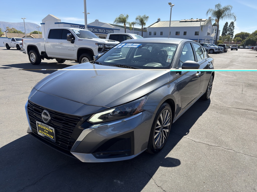 Used 2023 Nissan Altima 2.5 SV