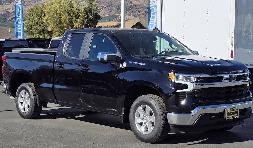 Used 2025 Chevrolet Silverado 1500 LT Truck