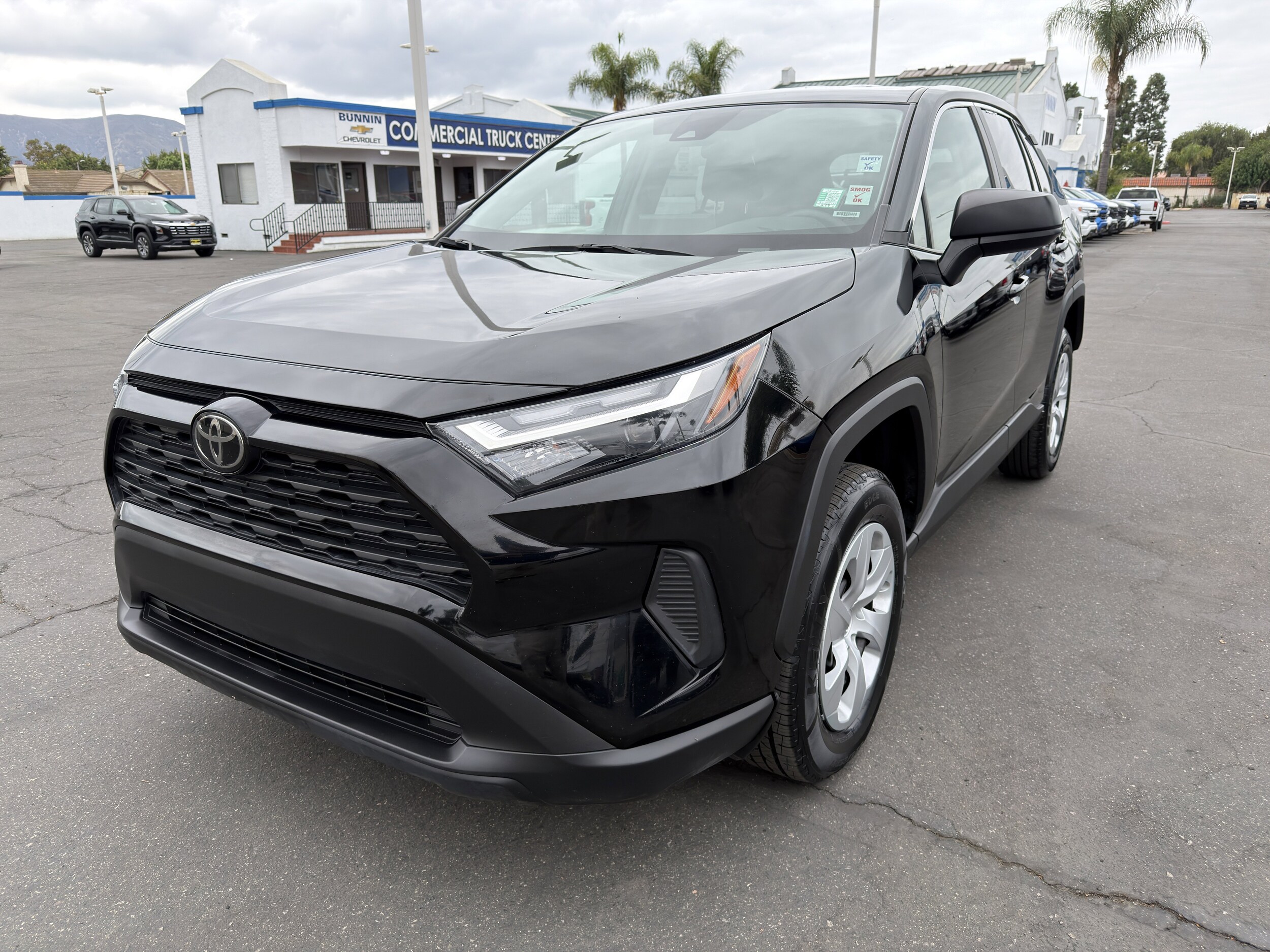 2024 Toyota RAV4 LE photo 2