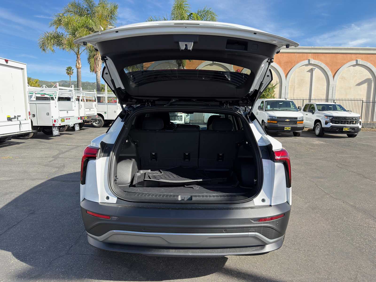 2026 Chevrolet Blazer EV LT - Photo 14