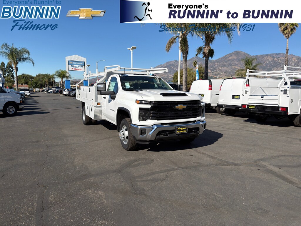 New 2025 Chevrolet Silverado 3500 HD Chassis Cab Work Truck Truck