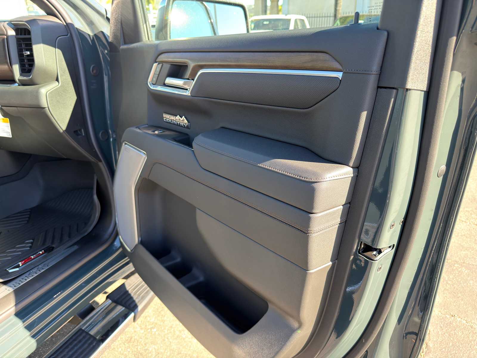 2026 Chevrolet Silverado 1500 High Country - Photo 11