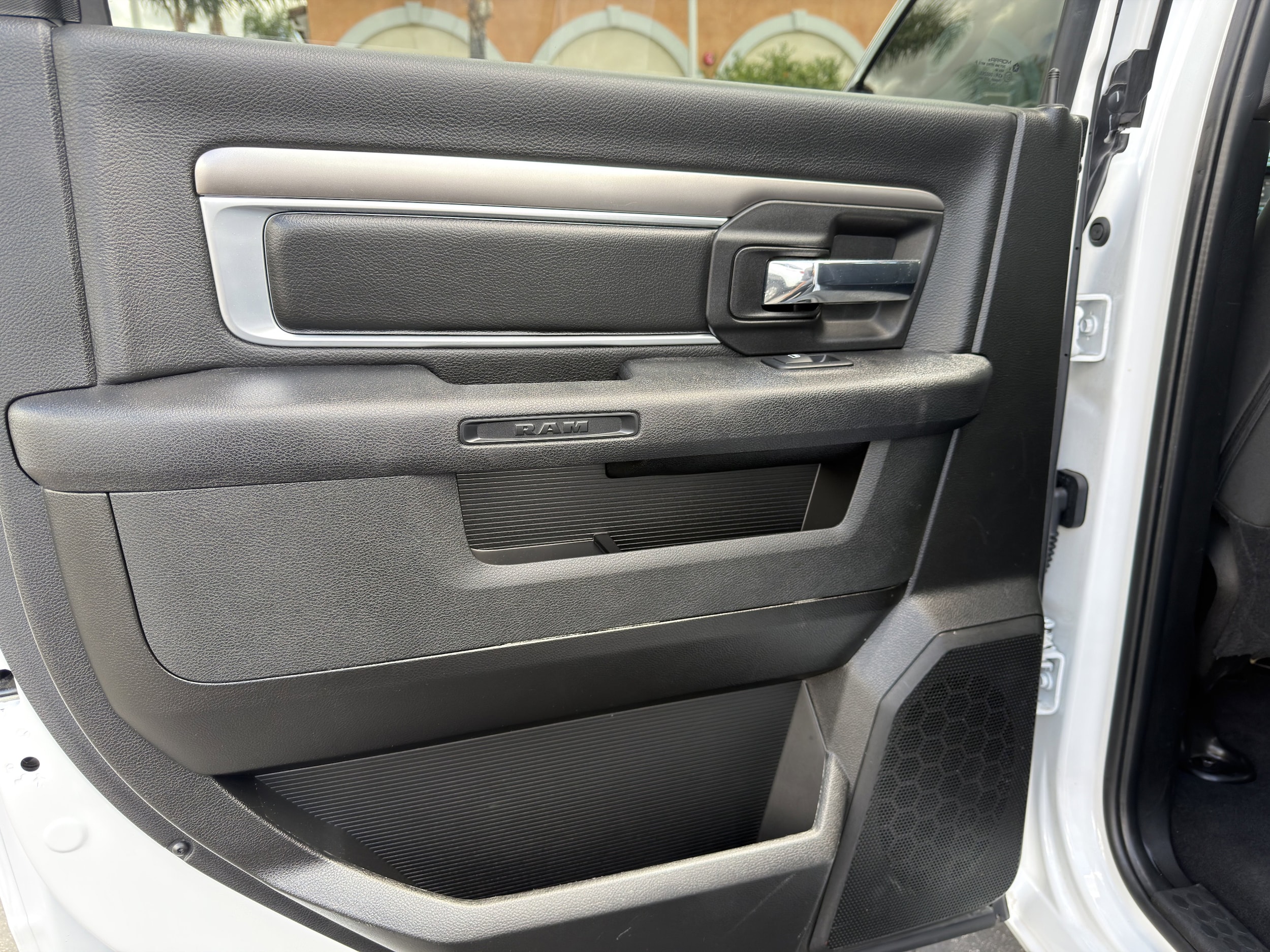 2024 RAM Ram 1500 Classic Warlock - Photo 19
