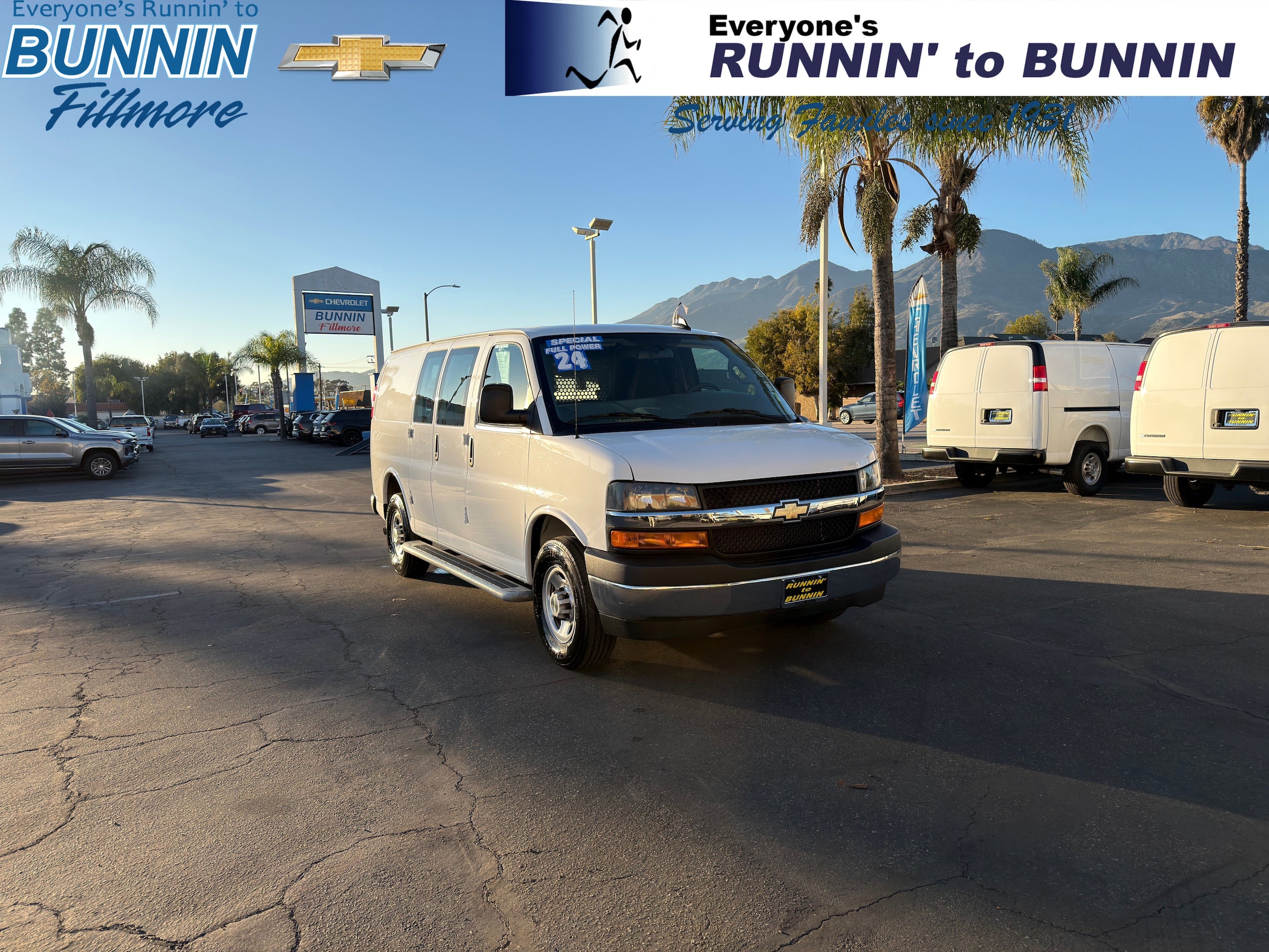 2024 Chevrolet Express Cargo Work Van's photo