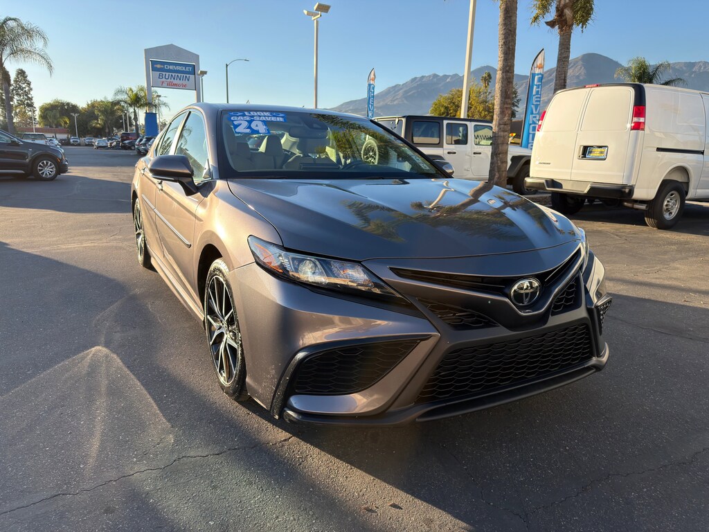 Used 2024 Toyota Camry SE