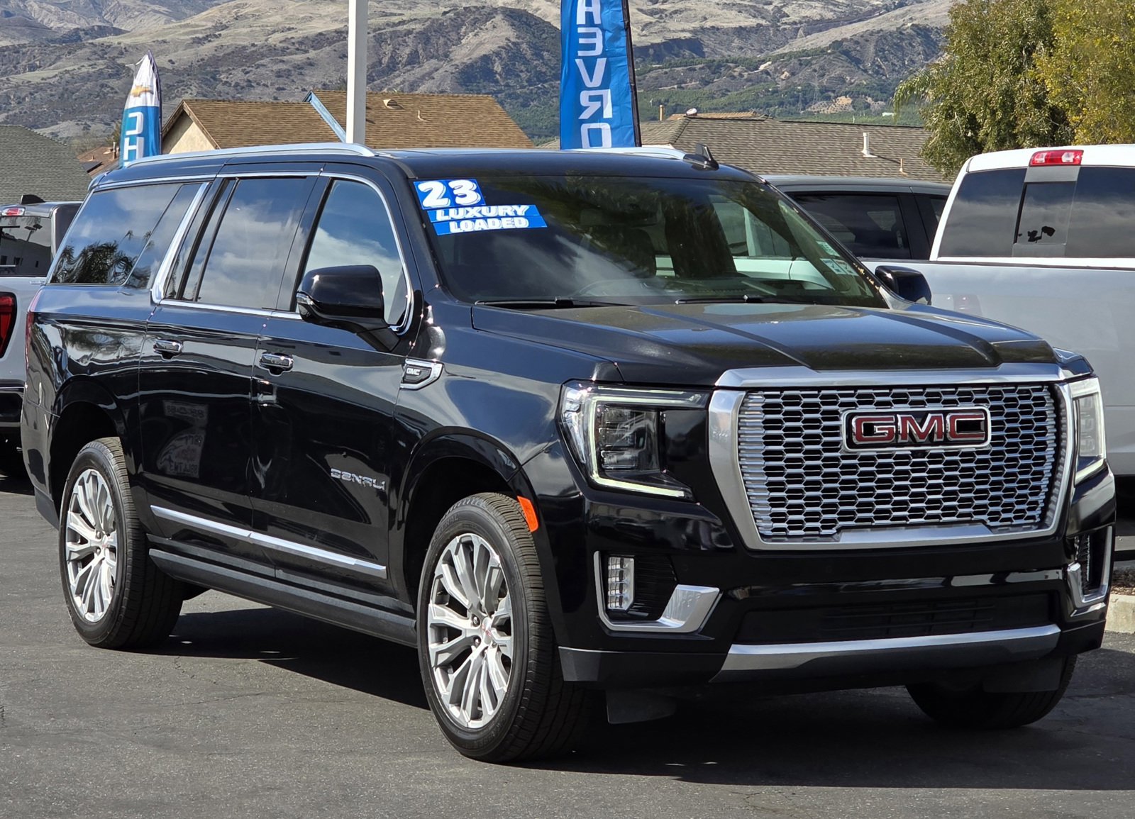 2023 Gmc Yukon XL Denali photo 3