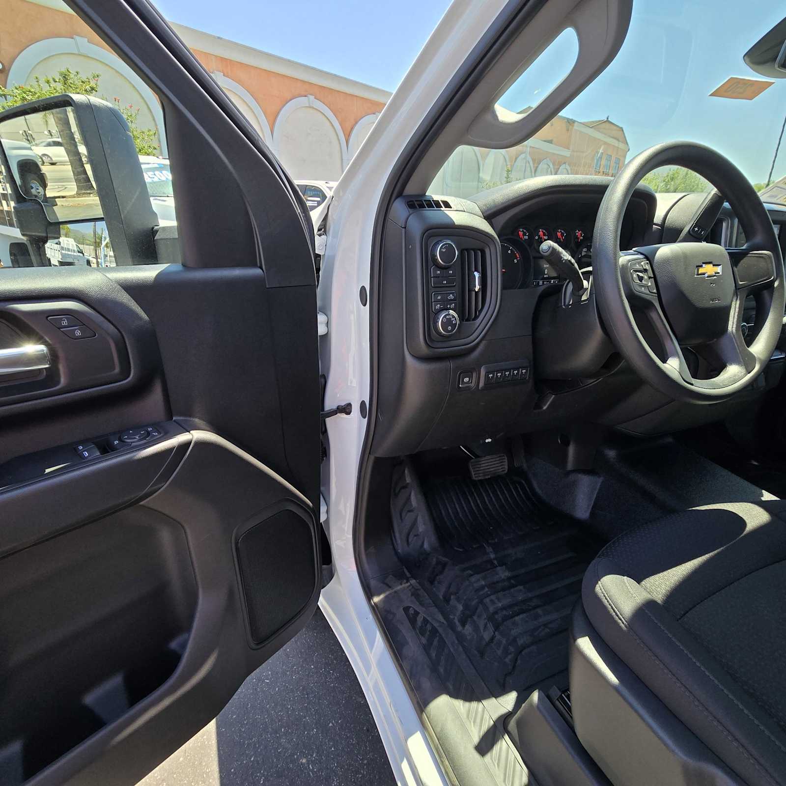 2025 Chevrolet Silverado 3500 HD Work Truck - Photo 33