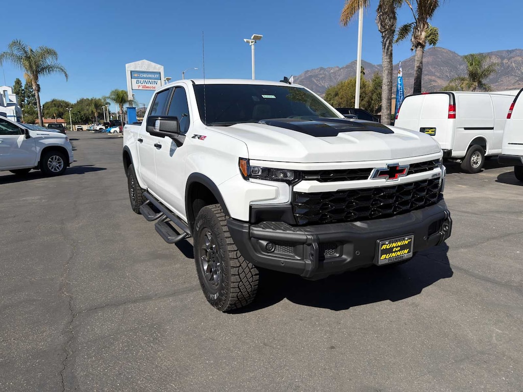 New 2025 Chevrolet Silverado 1500 ZR2 Truck