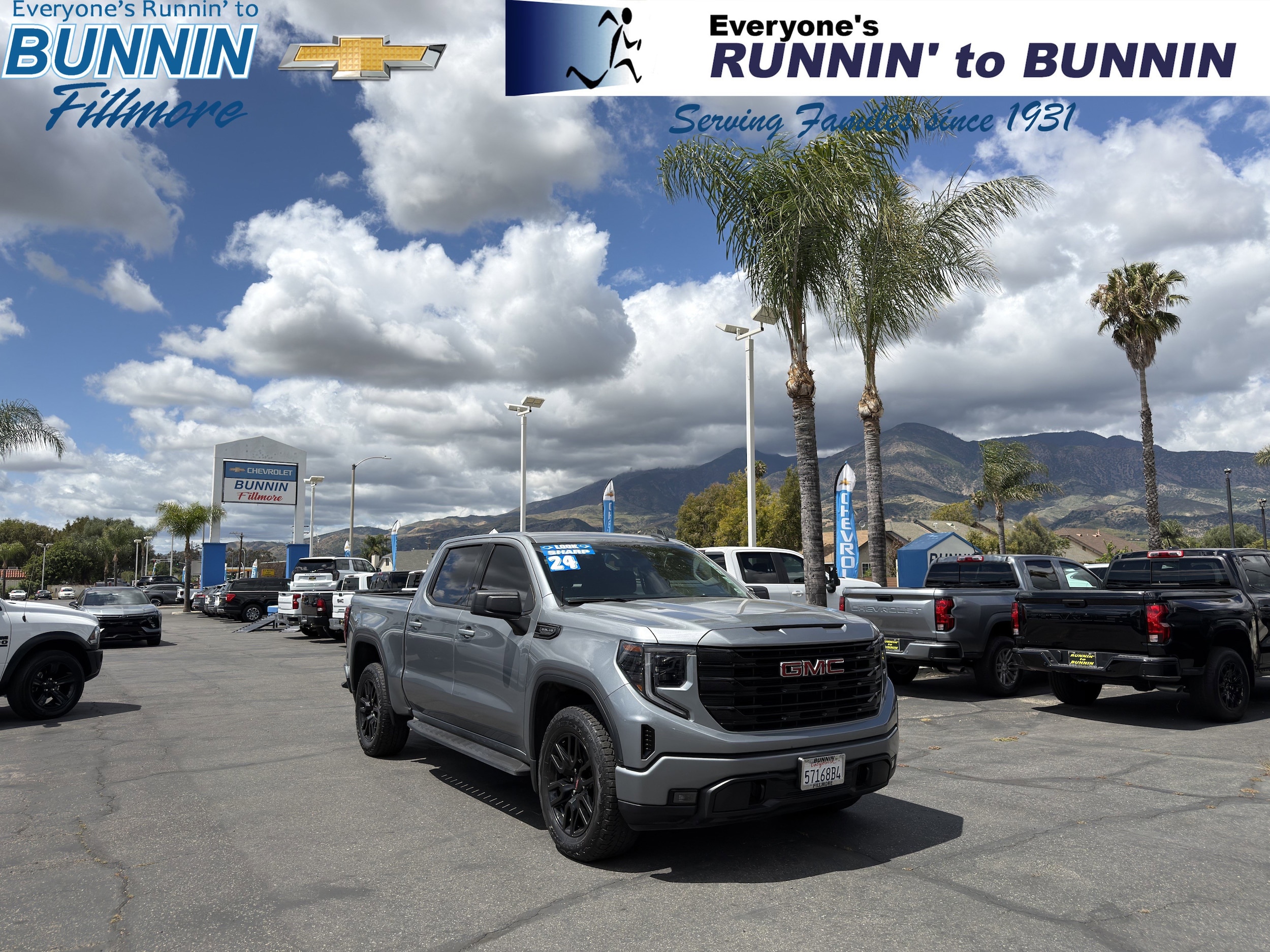2024 GMC Sierra 4WD Crew Cab Standard Box Elevation's photo