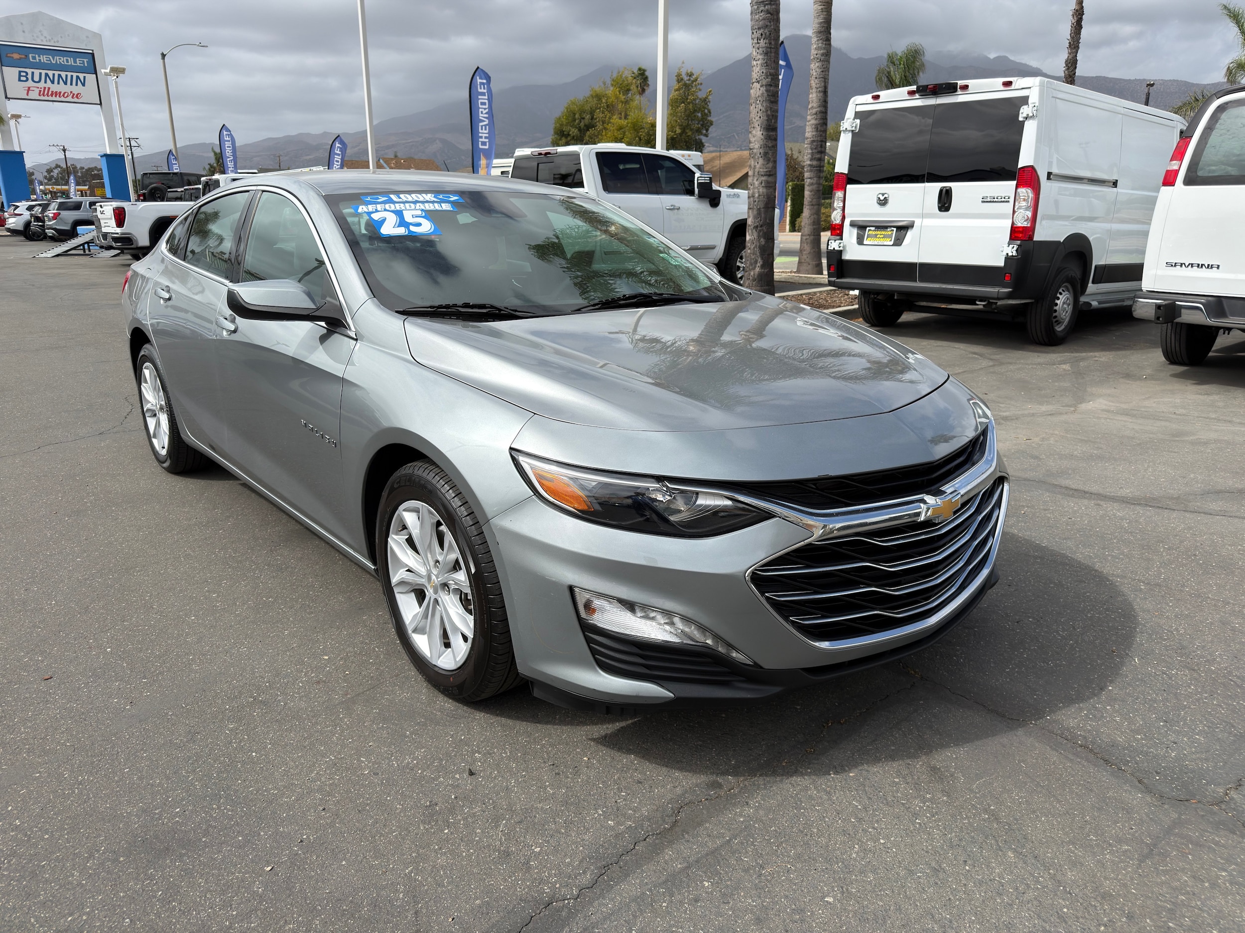 Used 2025 Chevrolet Malibu 1LT with VIN 1G1ZD5ST1SF124089 for sale in Fillmore, CA