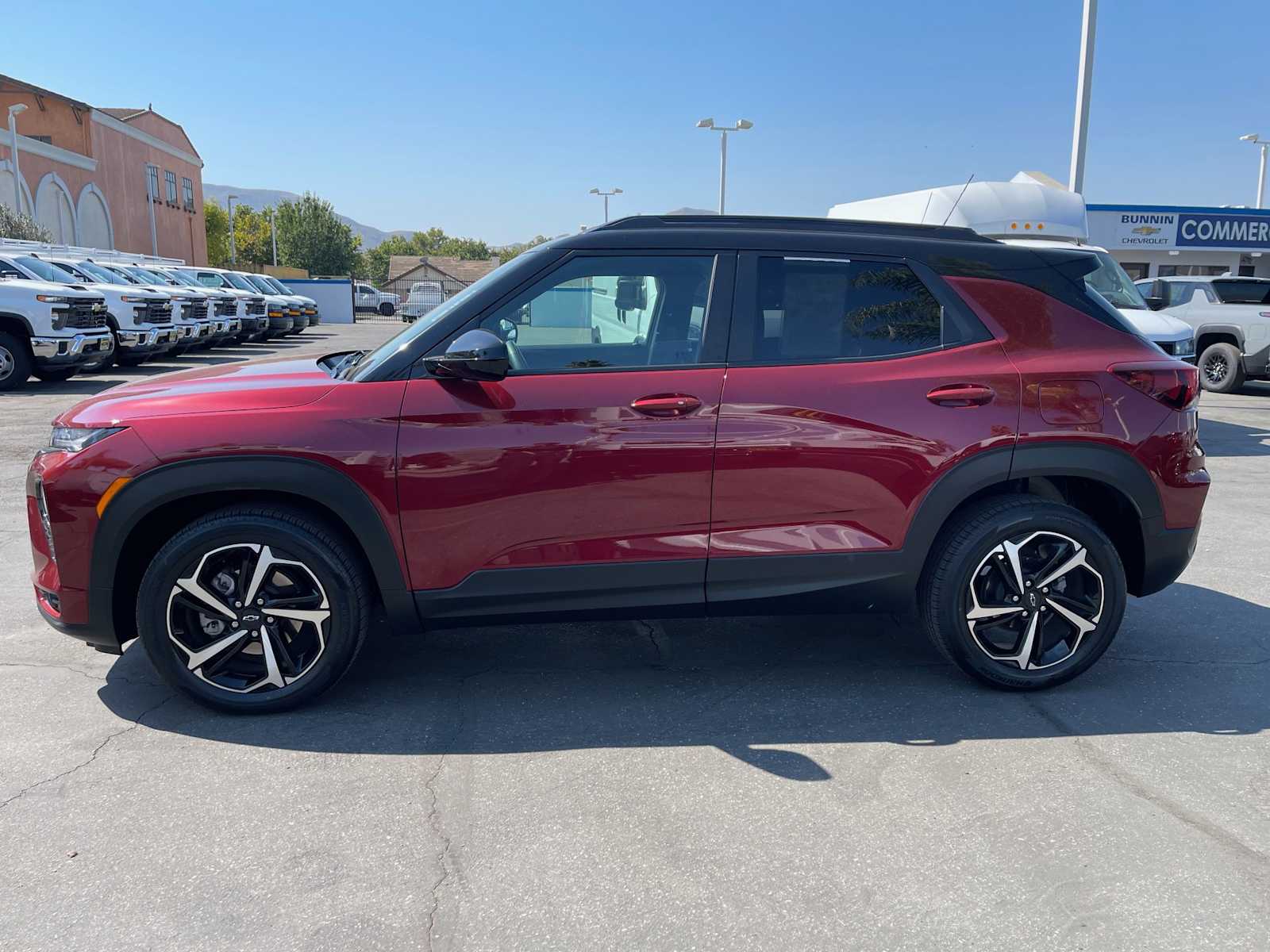 2023 Chevrolet Trailblazer RS photo 2