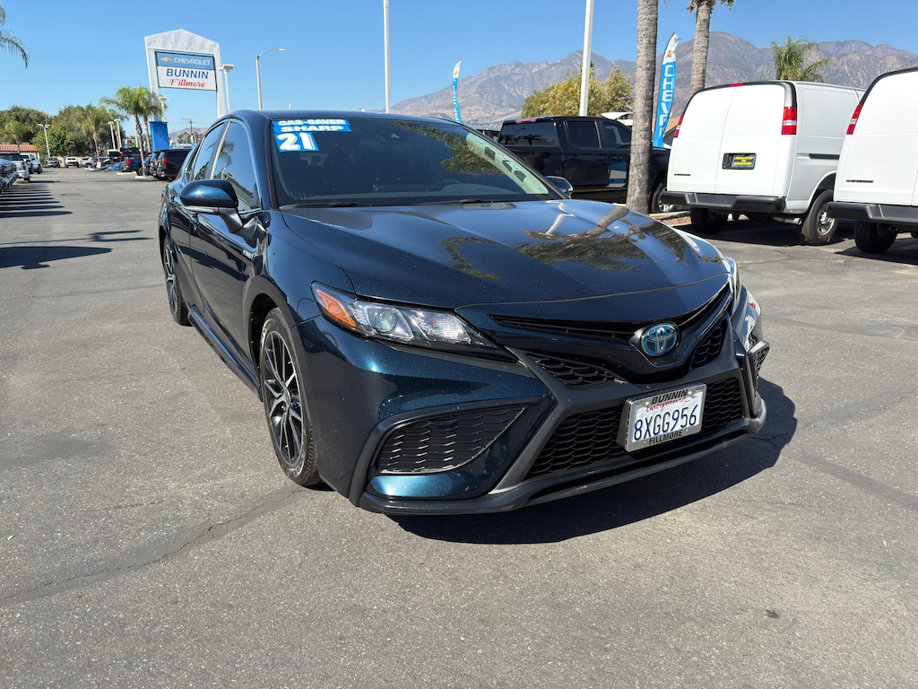 Used 2021 Toyota Camry Hybrid SE