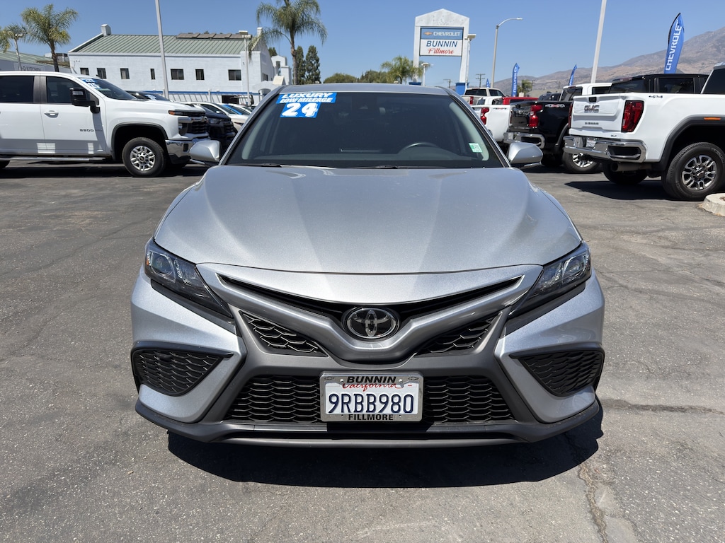 Used 2024 Toyota Camry SE