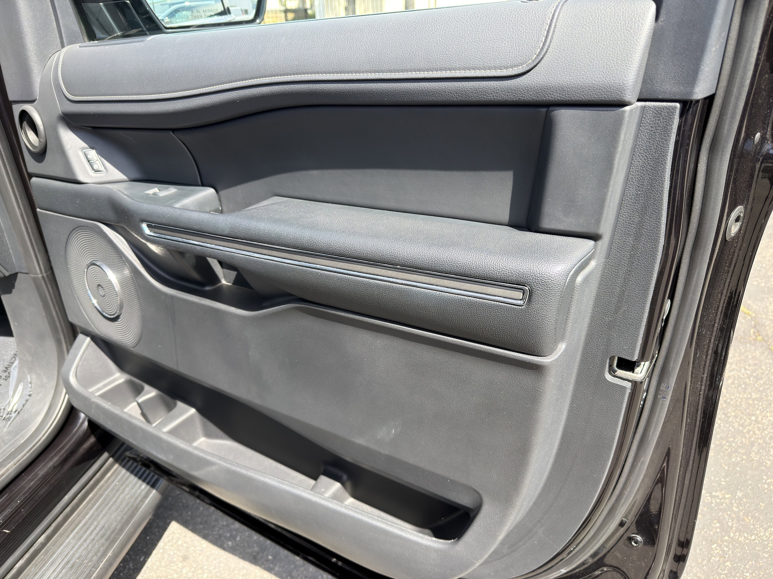 2024 Ford Expedition XLT - Photo 11