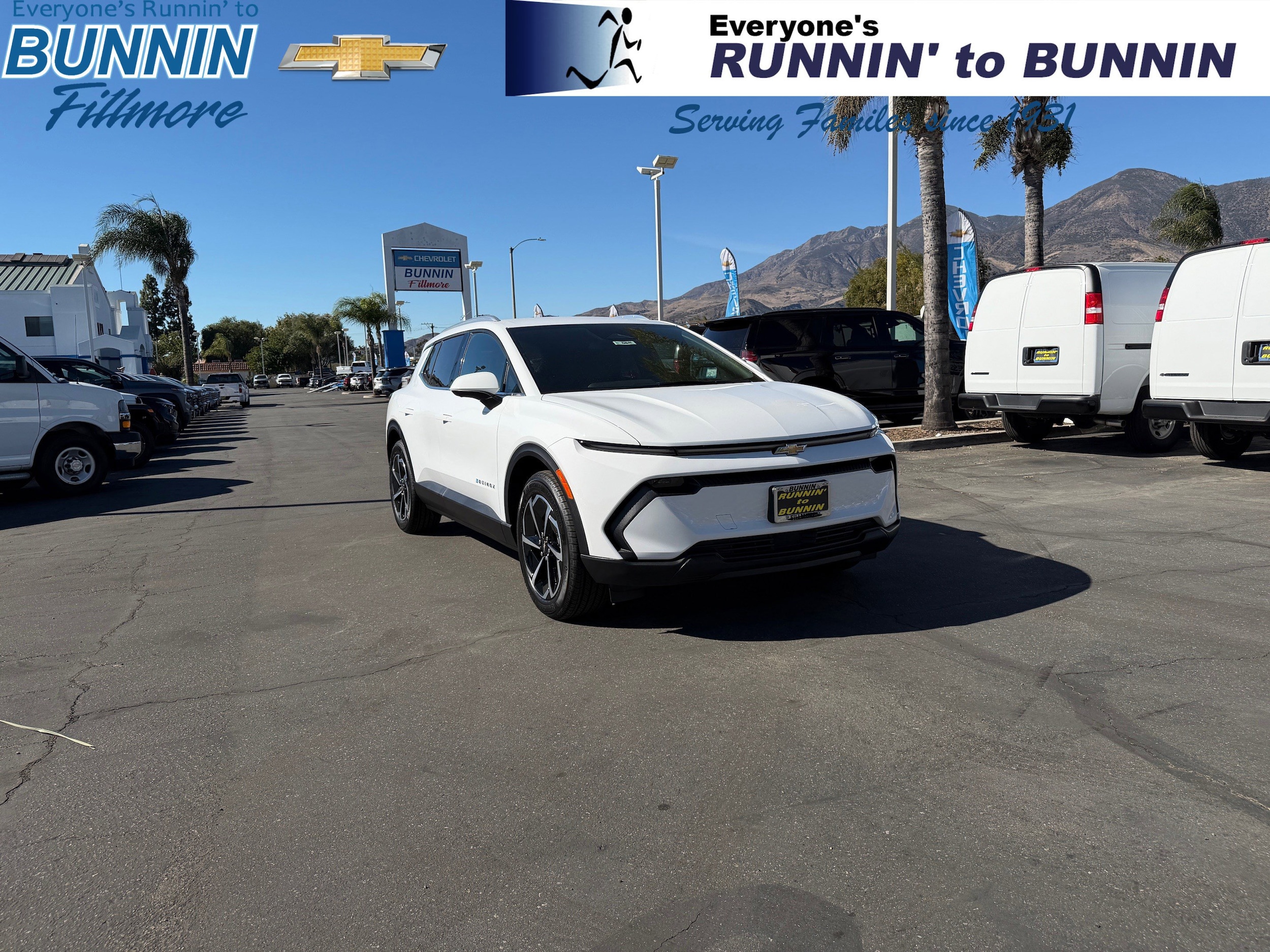 2026 Chevrolet Equinox EV 2LT's photo