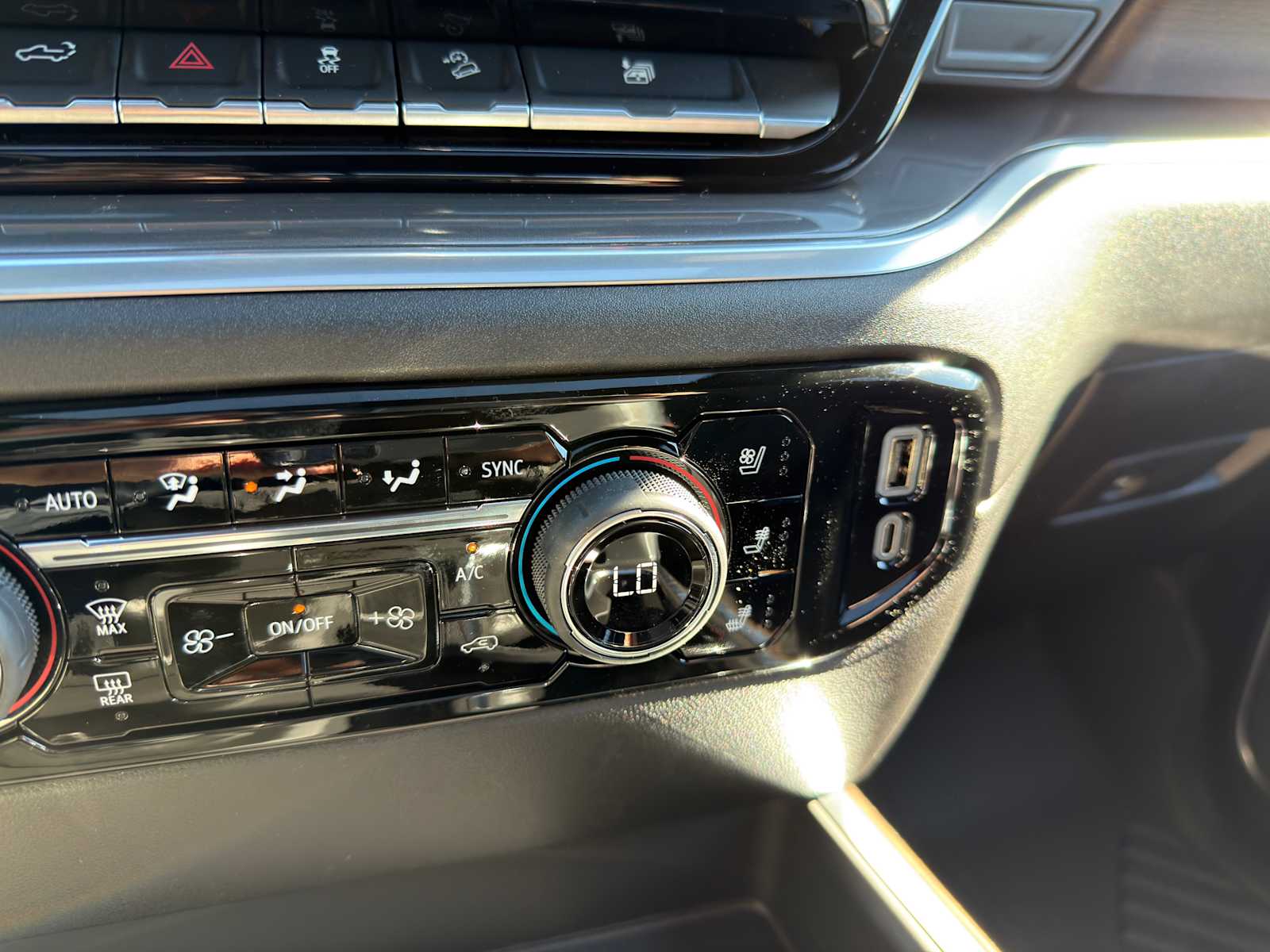2026 Chevrolet Silverado 1500 High Country - Photo 49