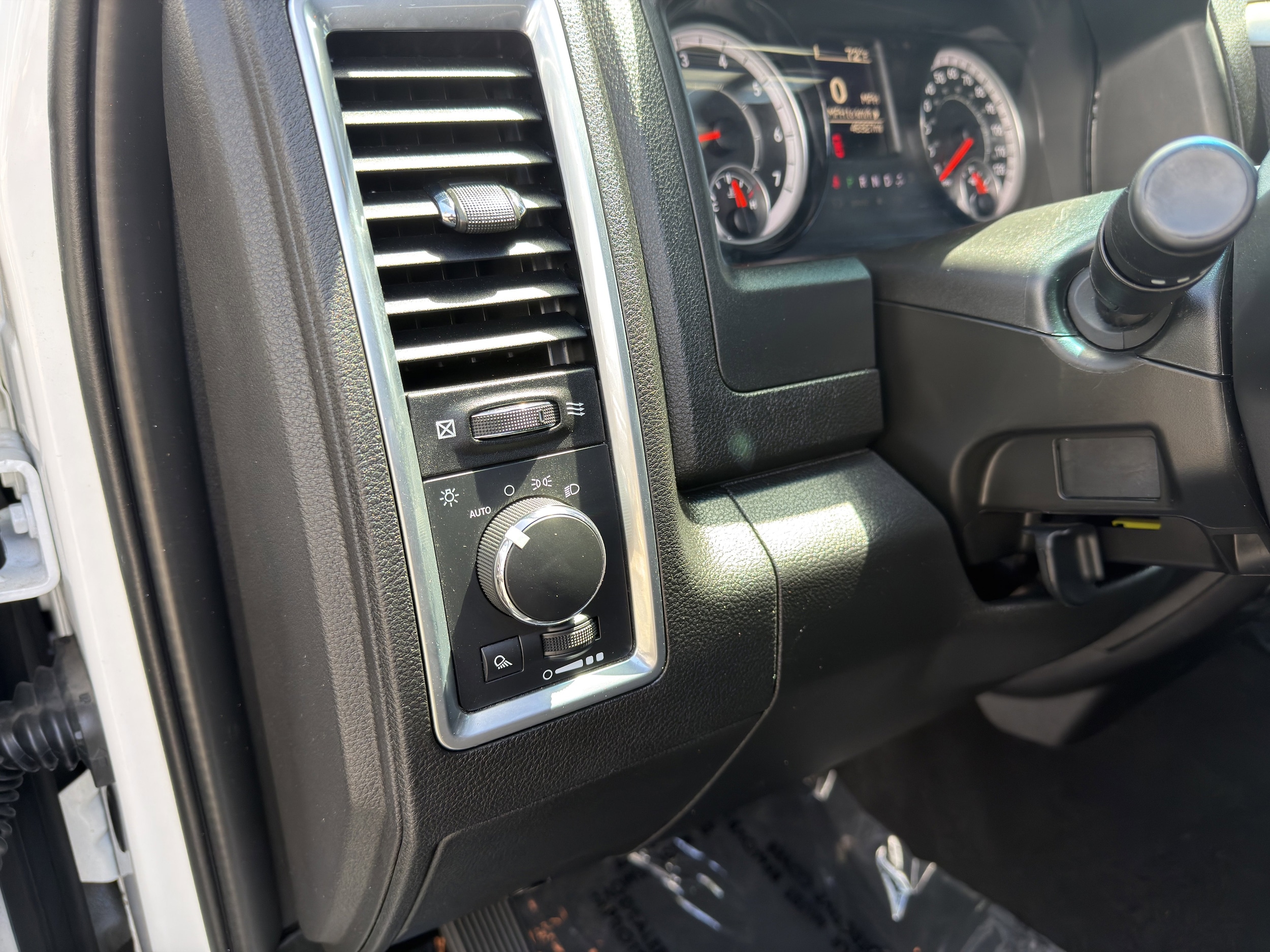 2024 RAM Ram 1500 Classic Warlock - Photo 24